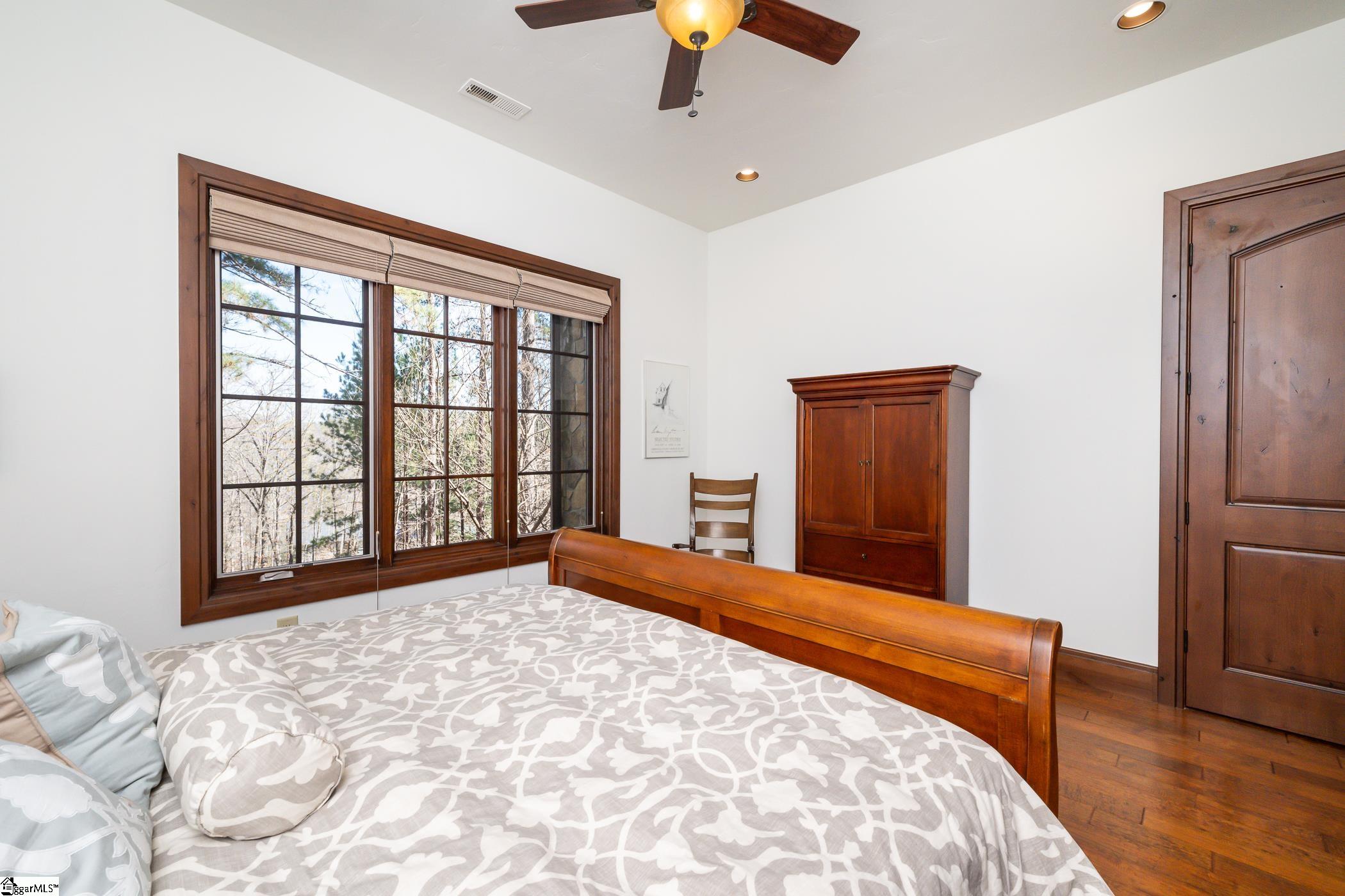 215 Long Ridge Road Sunset, SC 29685