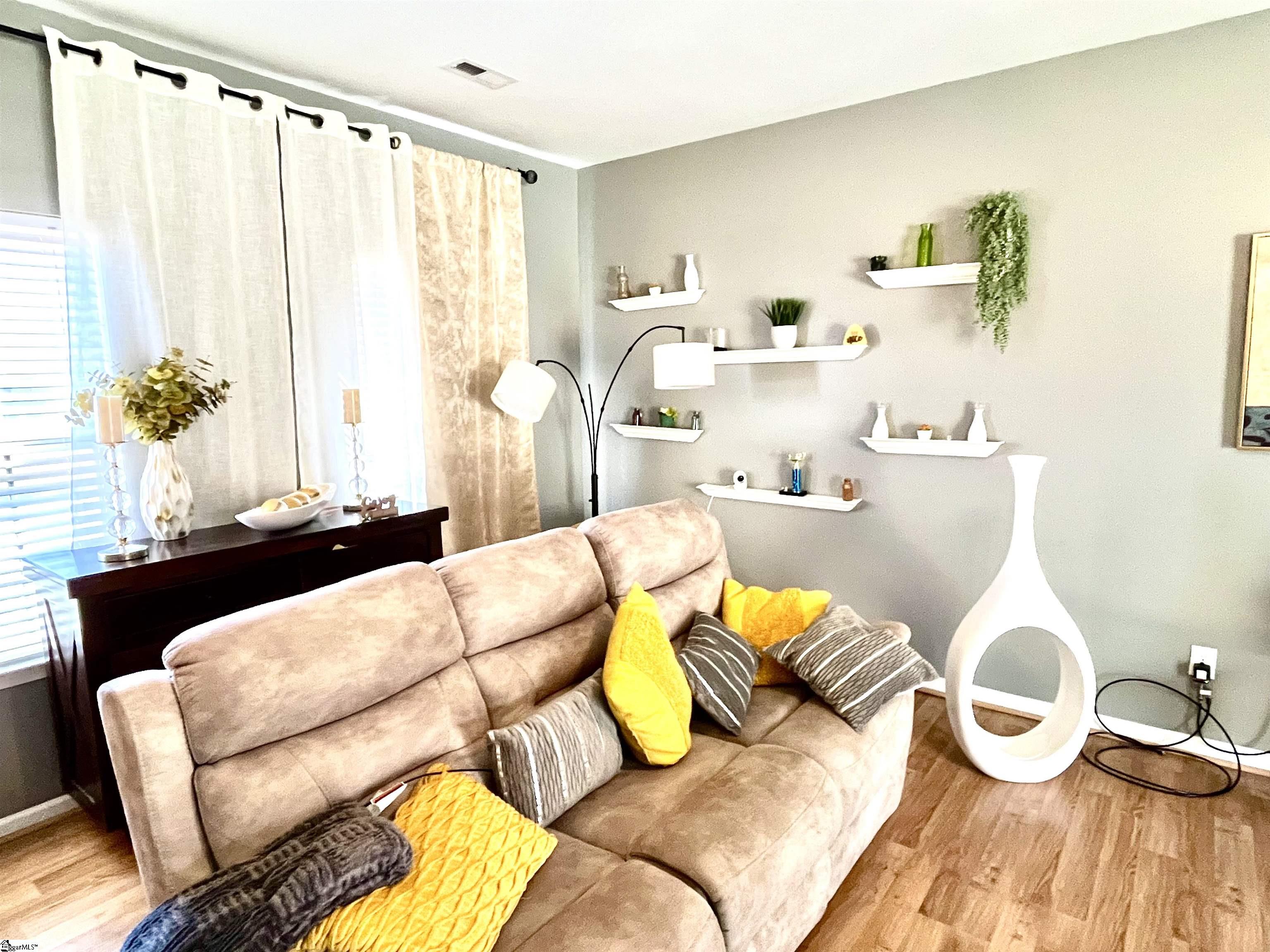 19 Juneau Court Greenville, SC 29605-6070