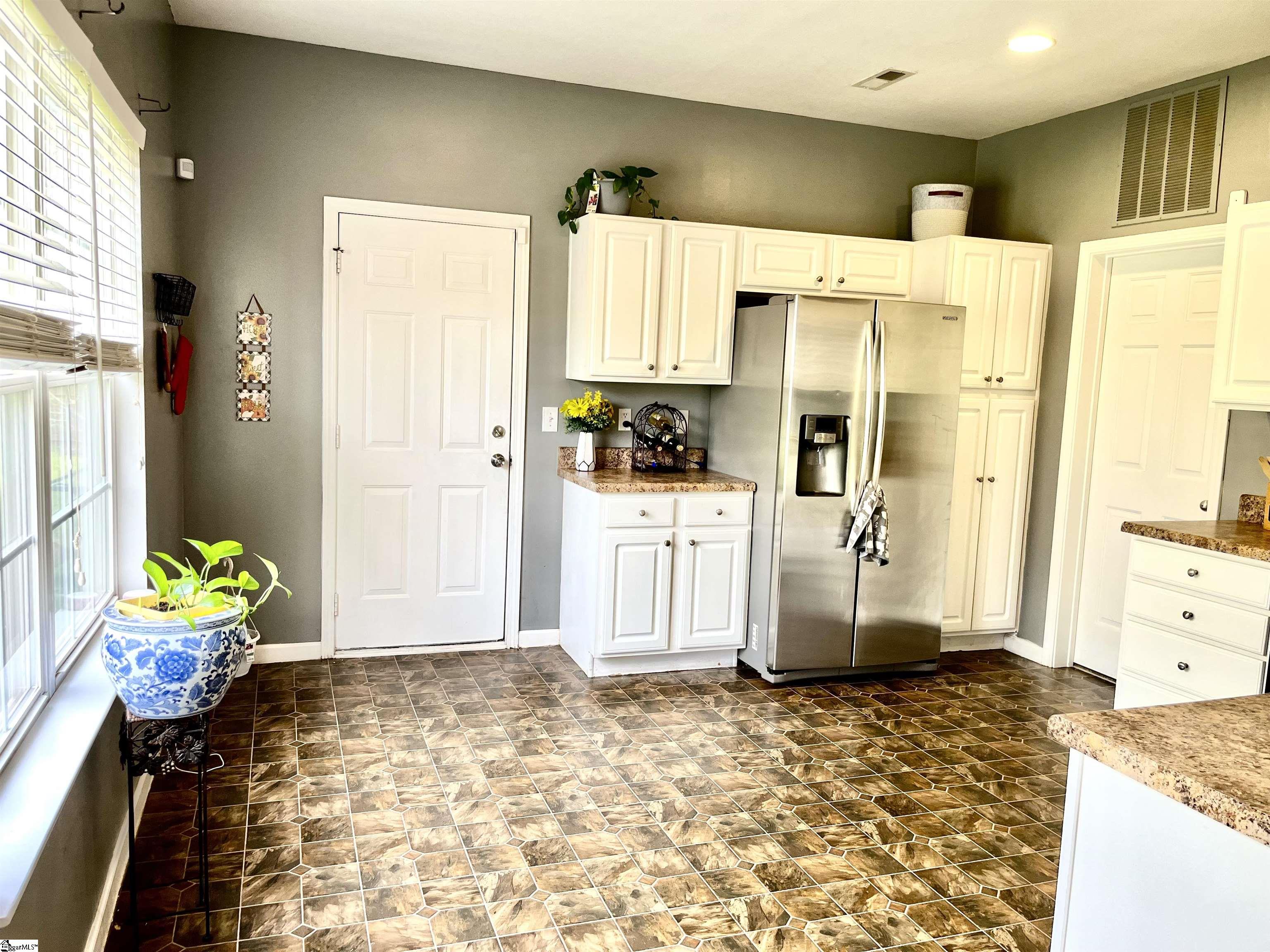 19 Juneau Court Greenville, SC 29605-6070