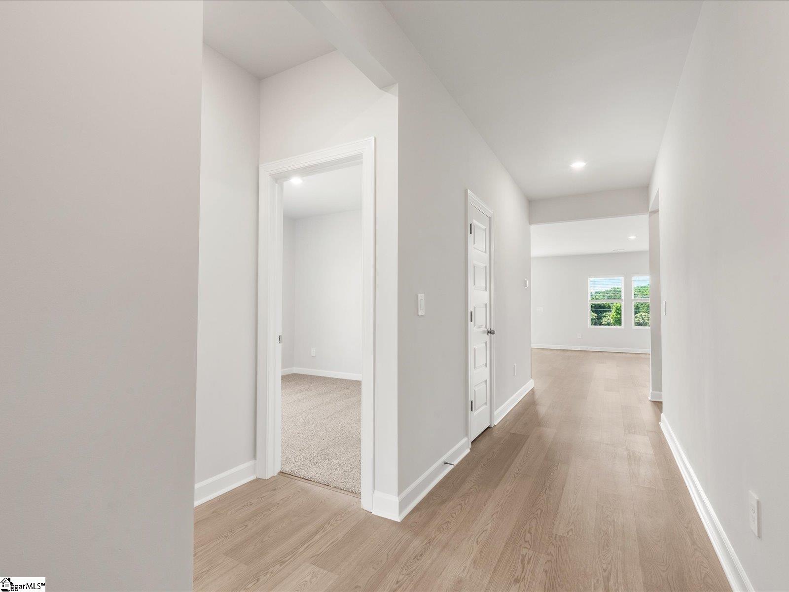 1648 Erindale Drive Wellford, SC 29385