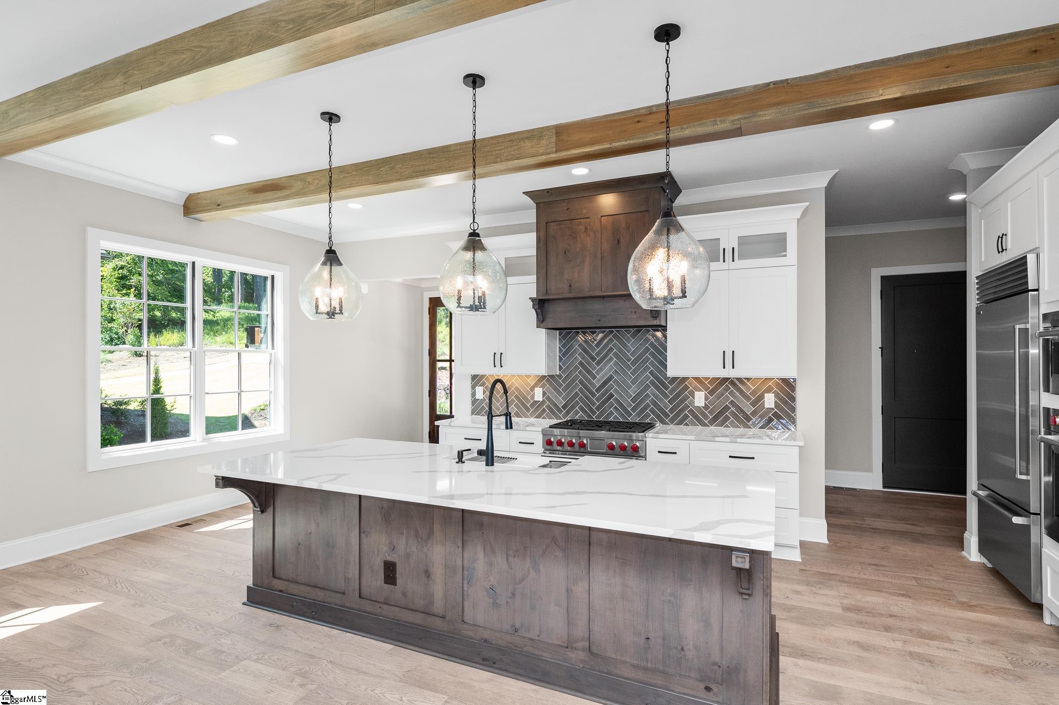 711 Hemlock Court Salem, SC 29676