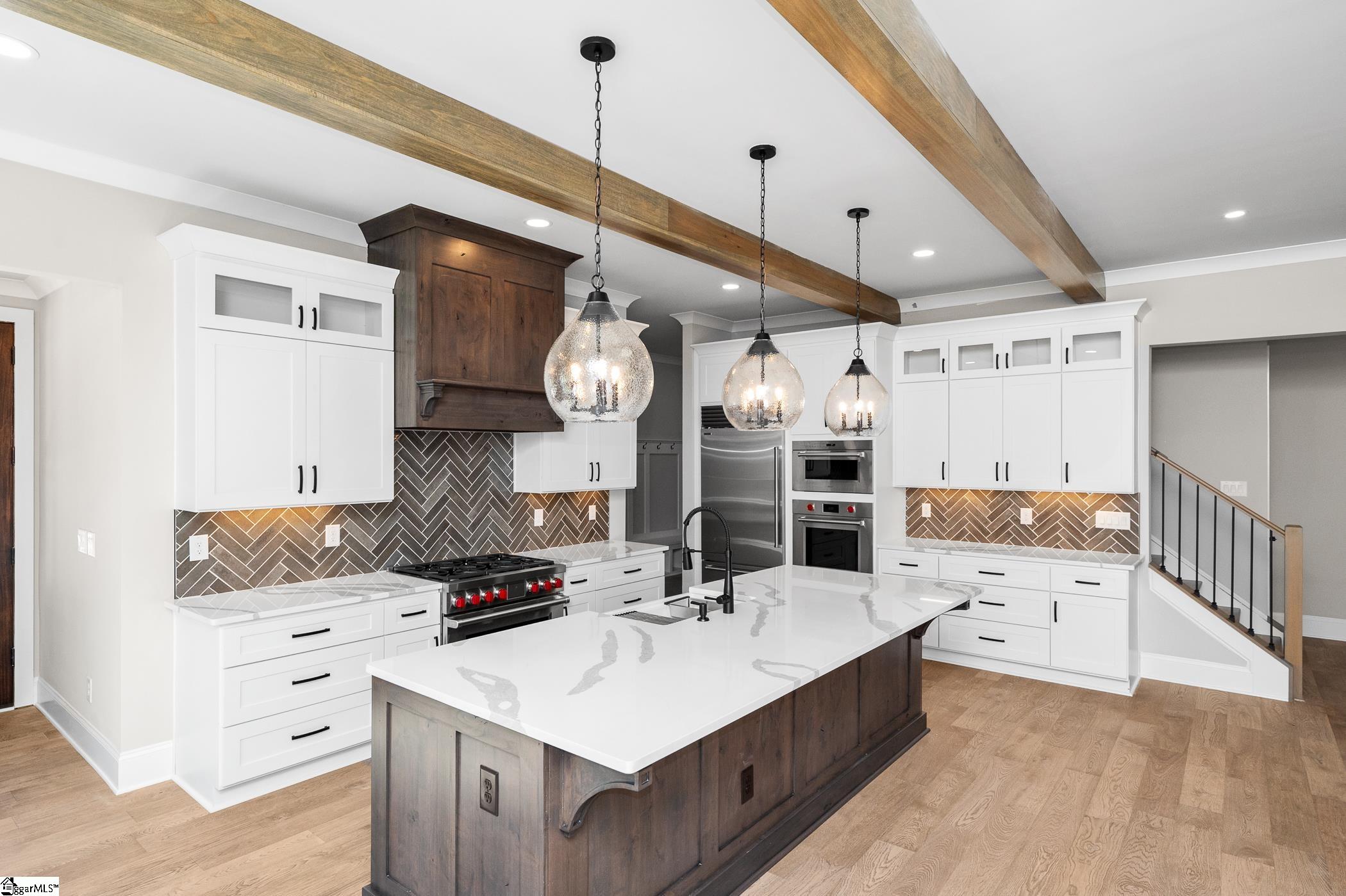 711 Hemlock Court Salem, SC 29676