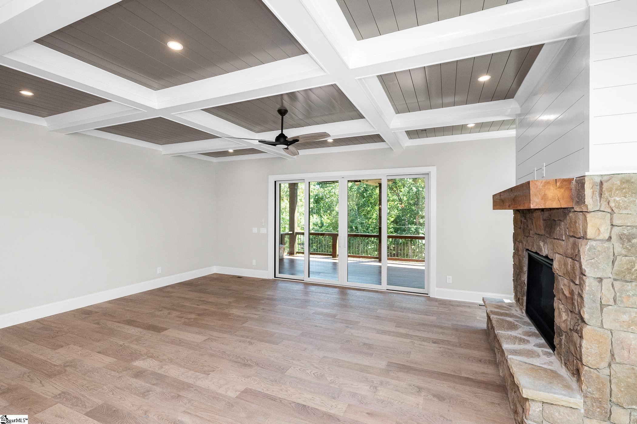 711 Hemlock Court Salem, SC 29676