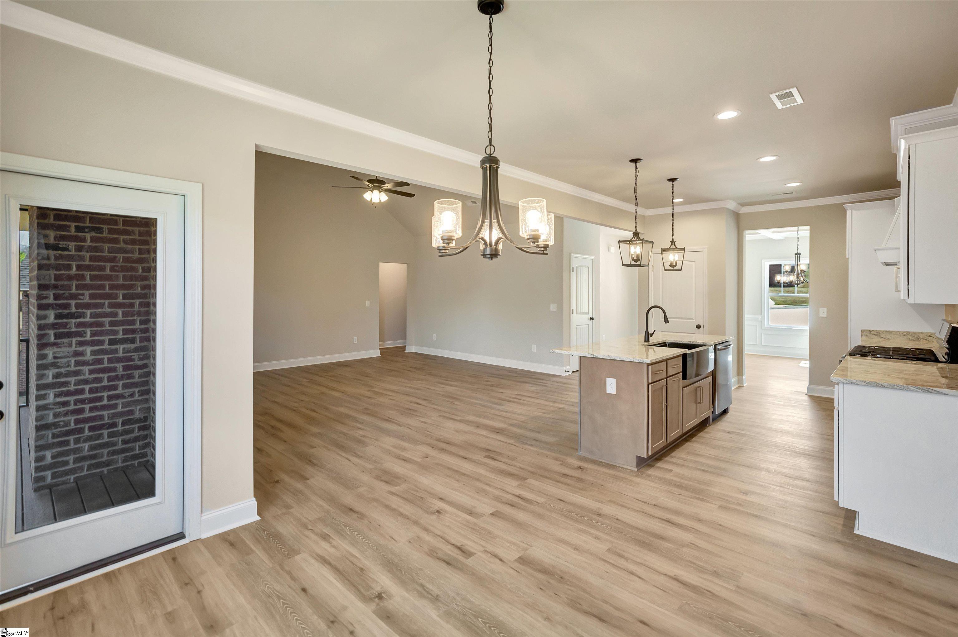 116 Bonaire Point Anderson, SC 29621