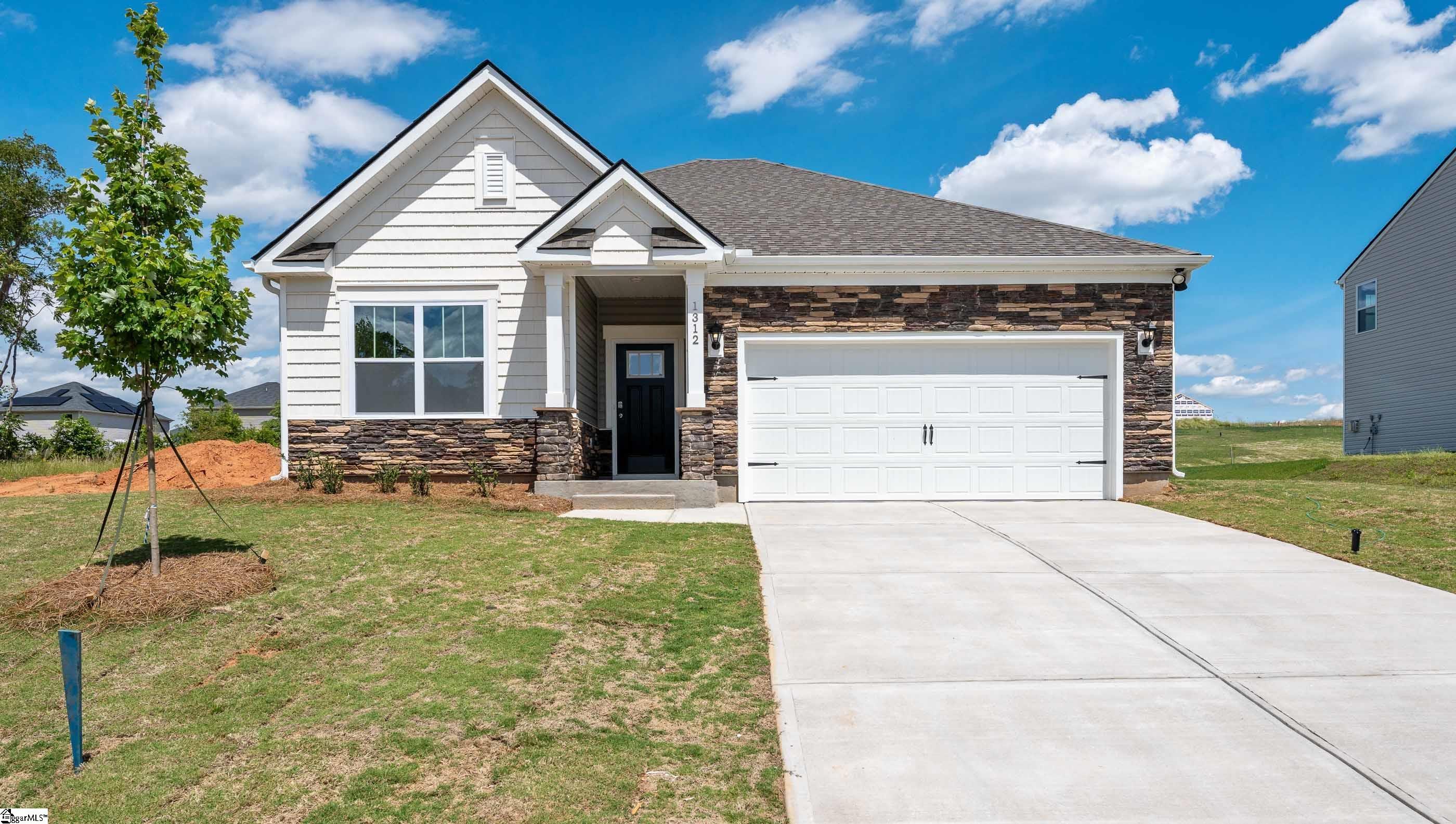 1312 Salix Court Spartanburg, SC 29303