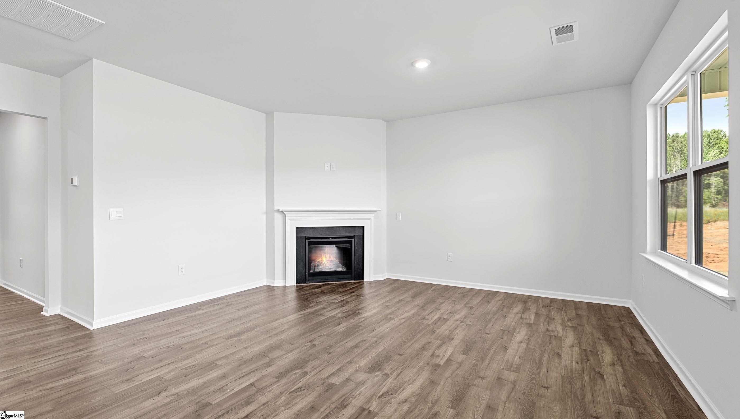 1312 Salix Court Spartanburg, SC 29303