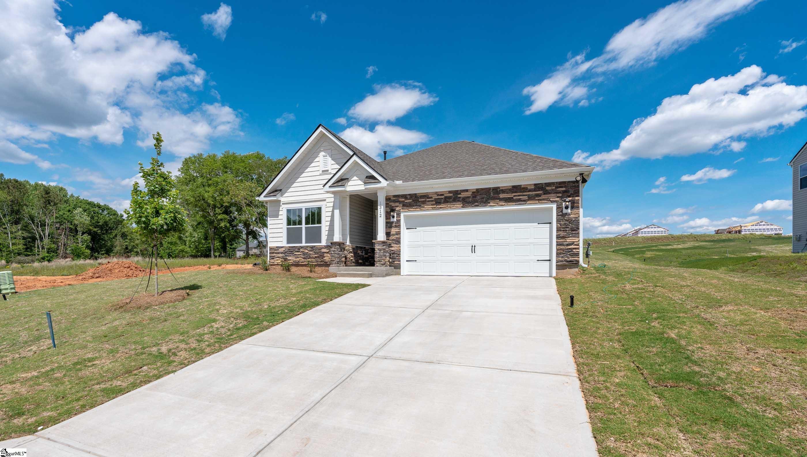 1312 Salix Court Spartanburg, SC 29303