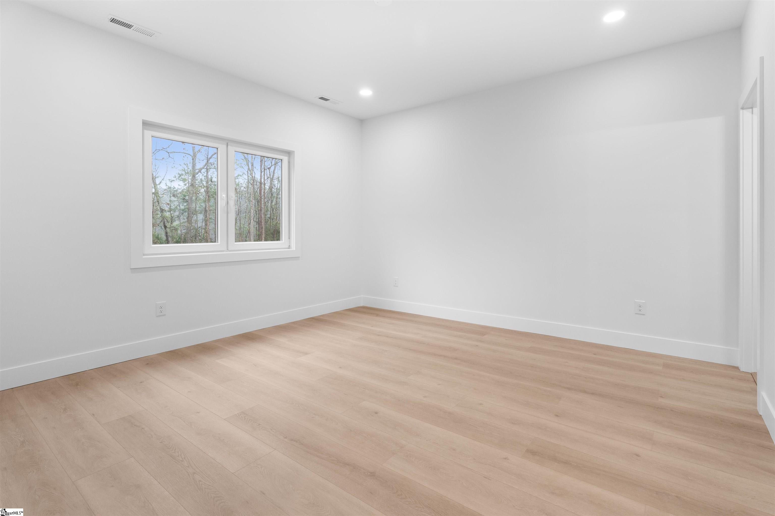 706 Carolyn Drive Clinton, SC 29325