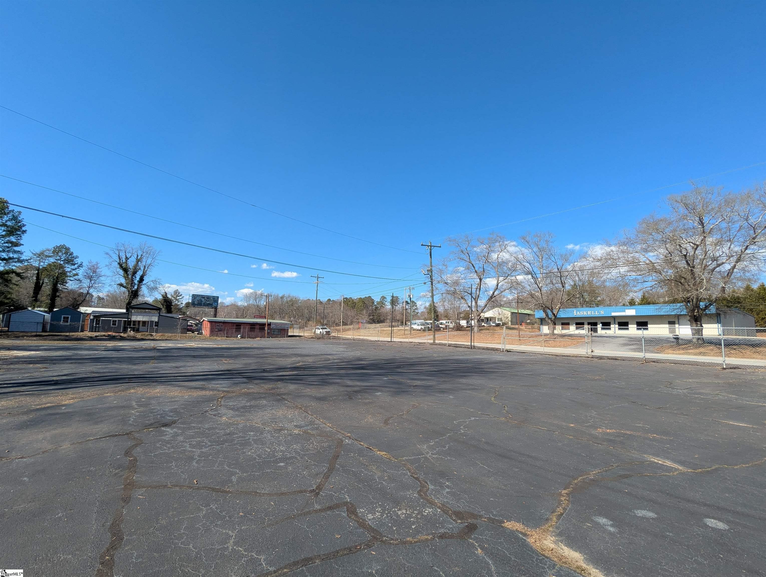 Homes for sale in Easley, SC | 1457 Gentry Memorial Hwy, Easley, SC 29640 | MLS# 1549127