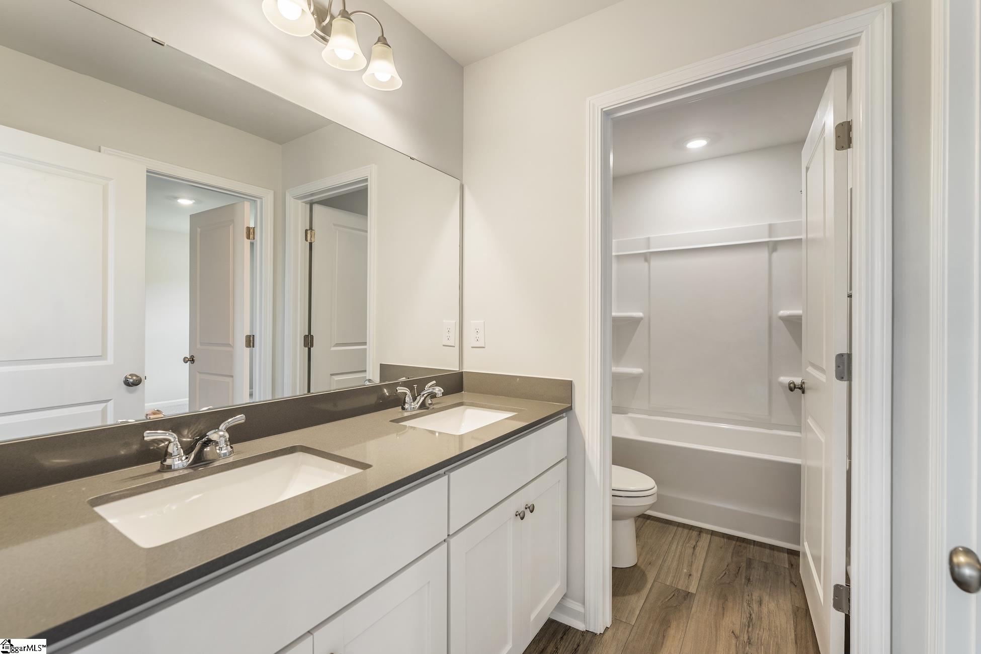 5027 Burke Meadows Run Chesnee, SC 29323