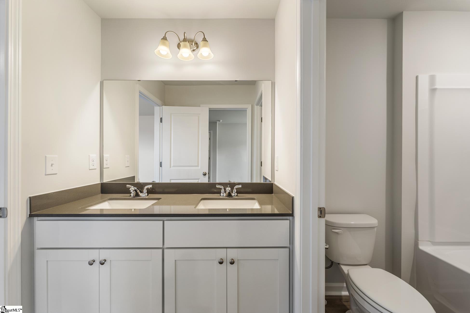 5027 Burke Meadows Run Chesnee, SC 29323