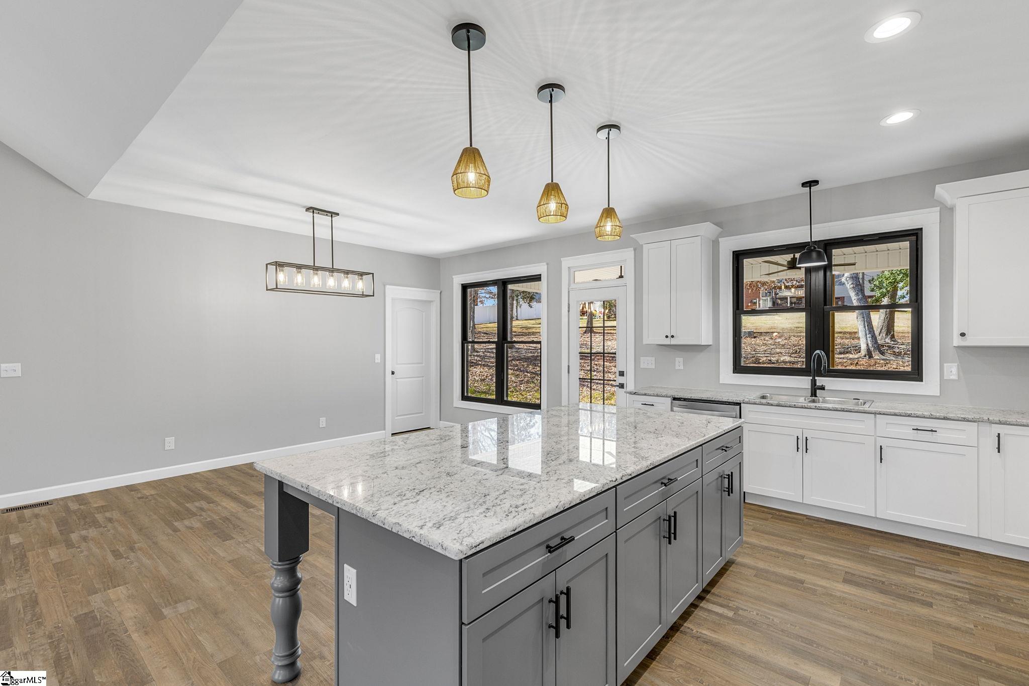107 Bentwood Lane Pickens, SC 29671