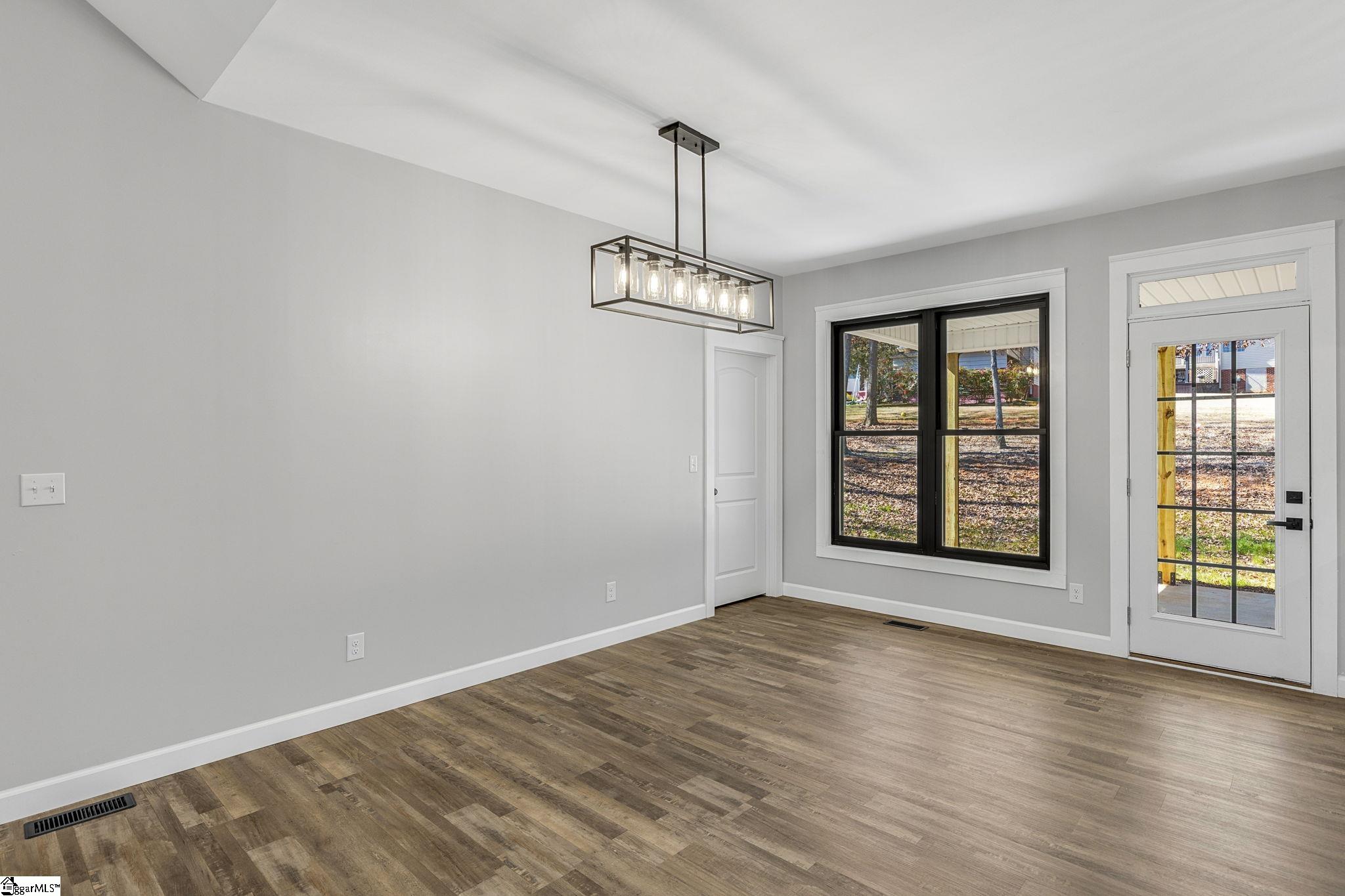 107 Bentwood Lane Pickens, SC 29671