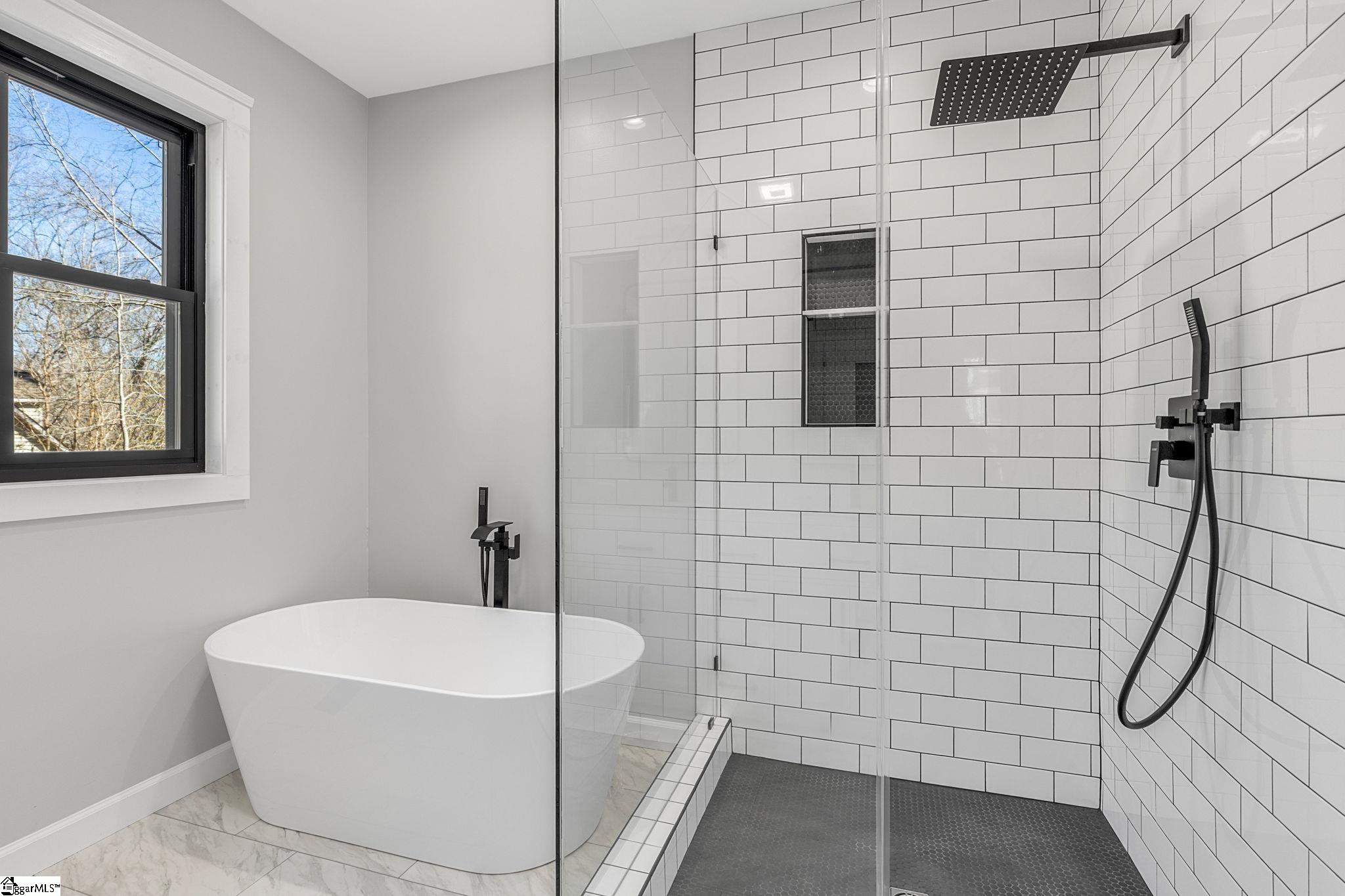107 Bentwood Lane Pickens, SC 29671