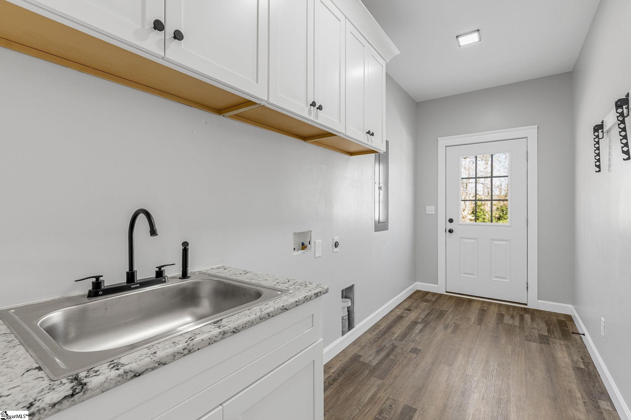 107 Bentwood Lane Pickens, SC 29671