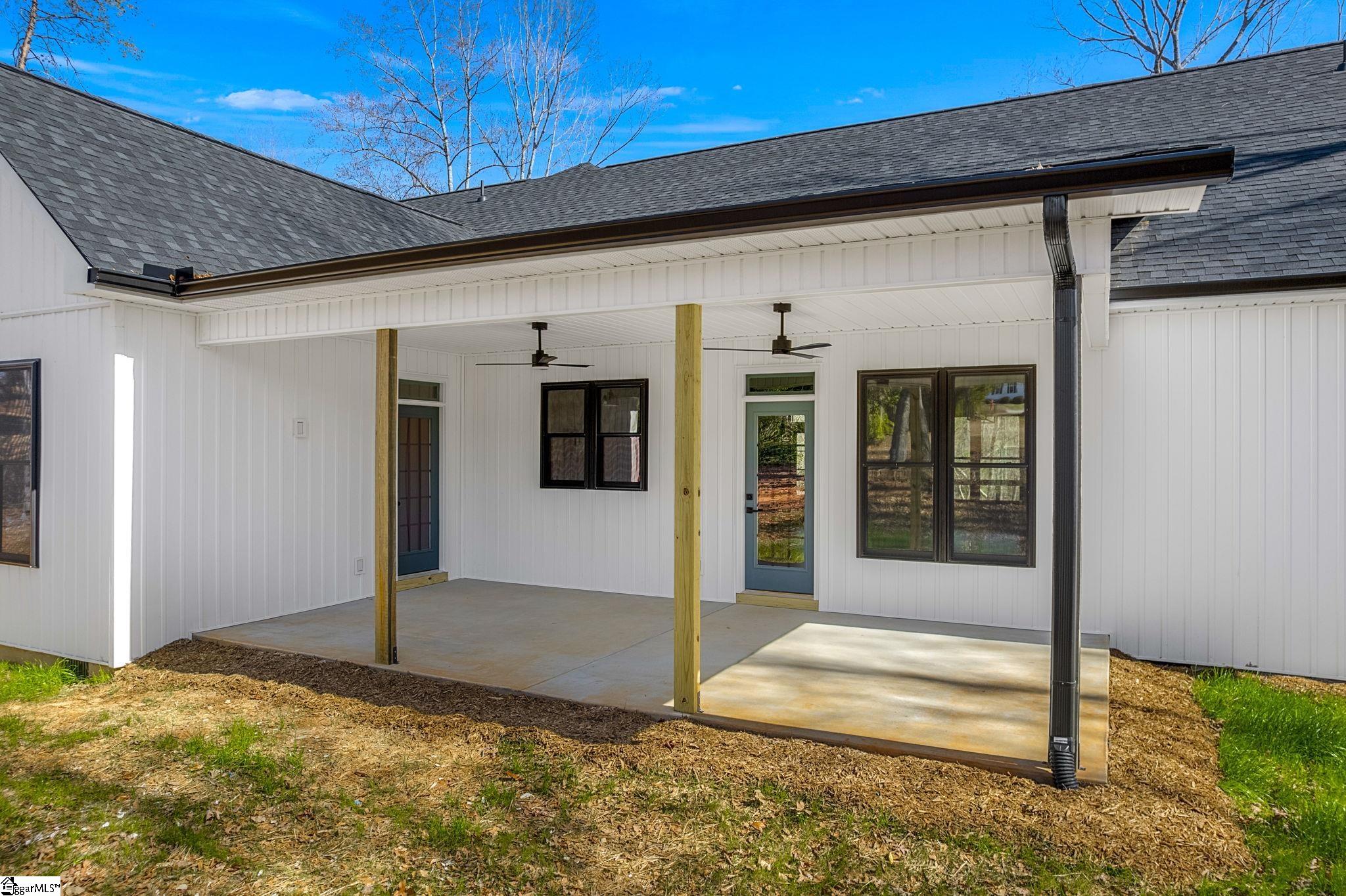 107 Bentwood Lane Pickens, SC 29671