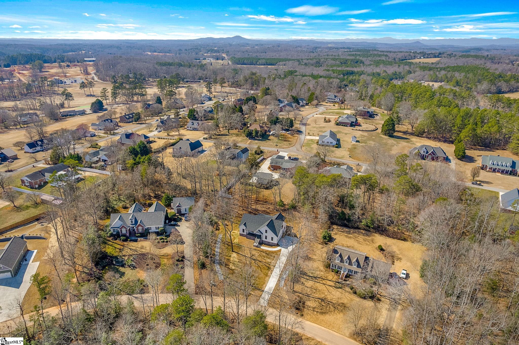107 Bentwood Lane Pickens, SC 29671