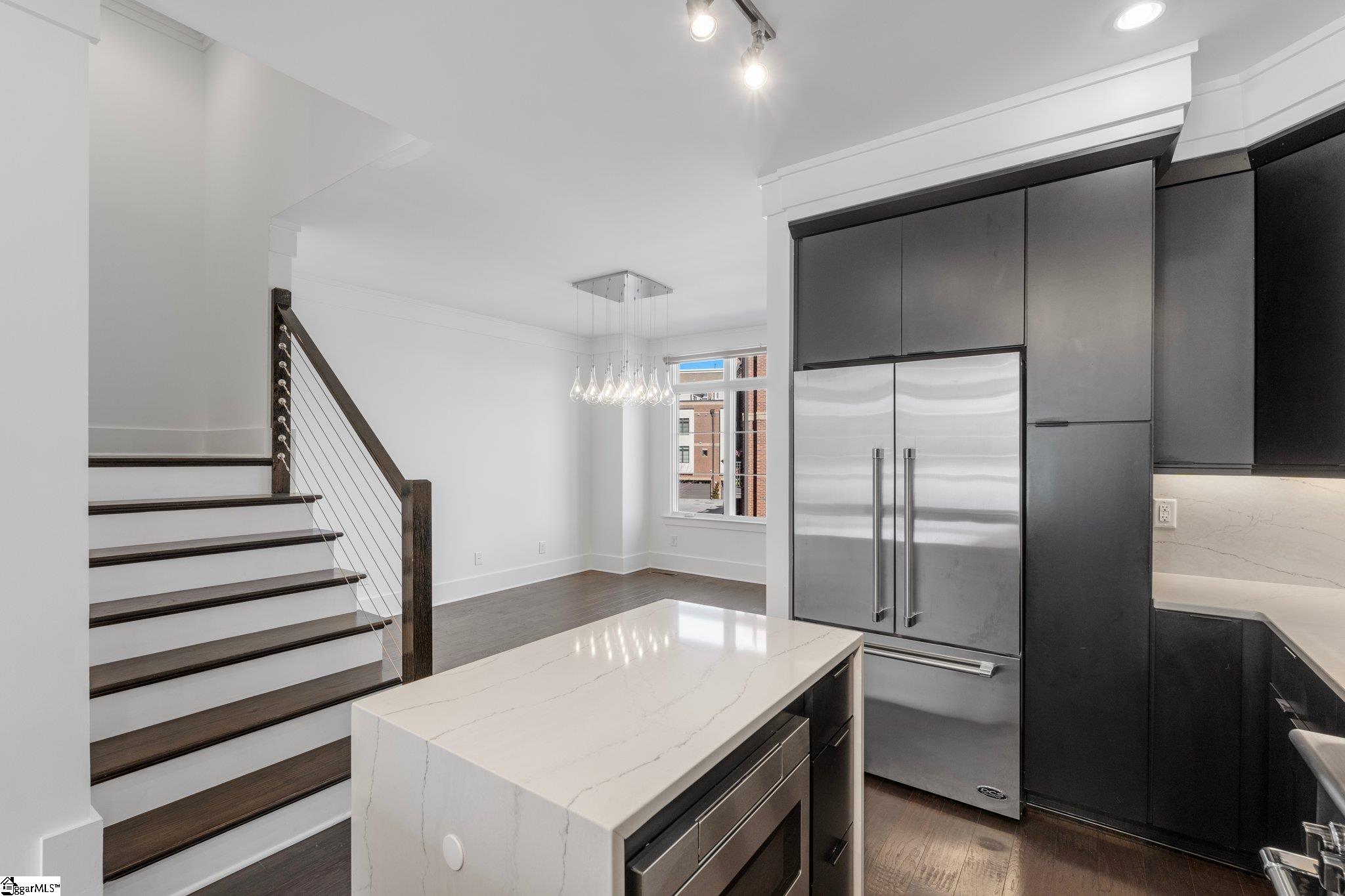 1027 S Main Street UNIT Unit 403 Greenville, SC 29601