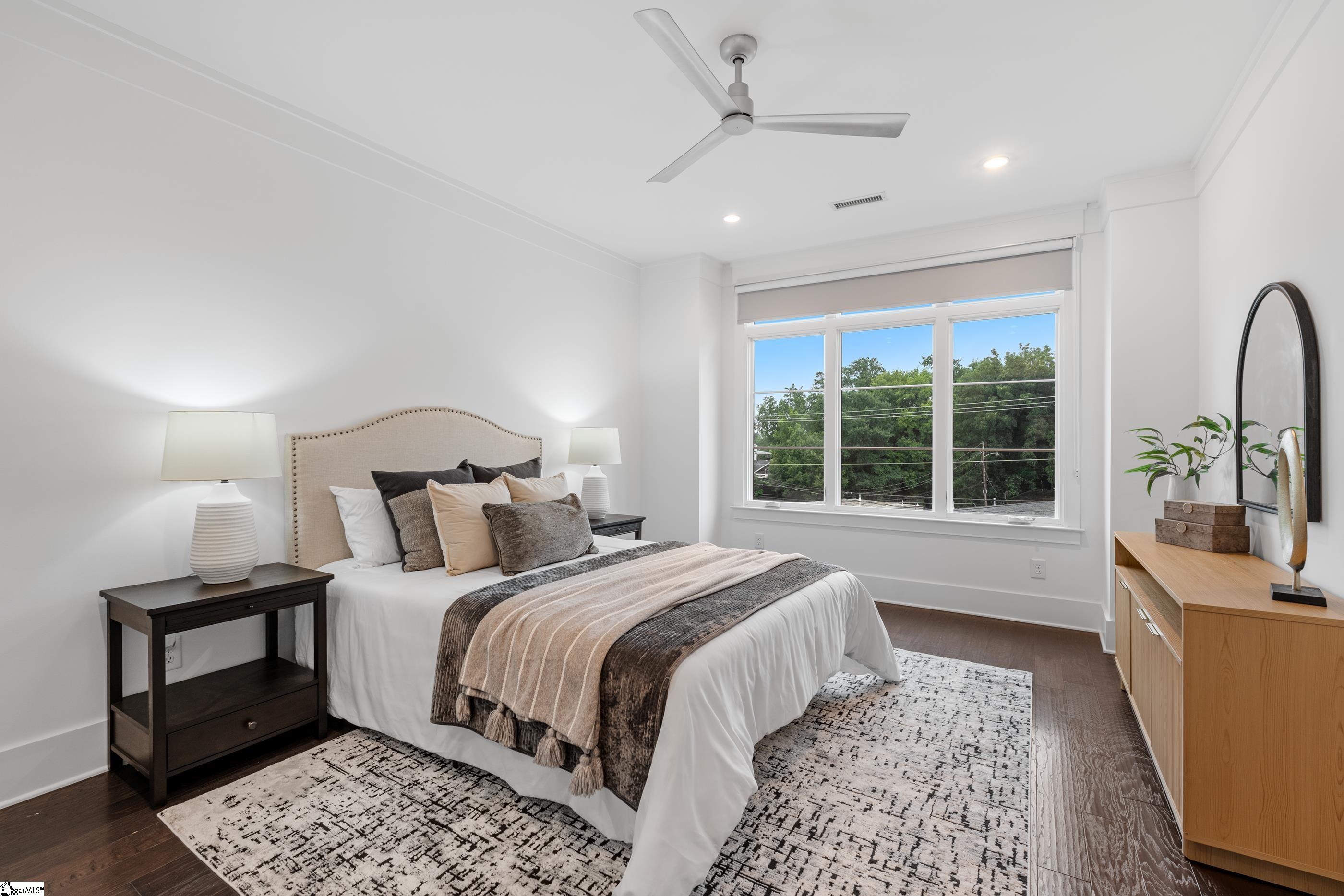 1027 S Main Street UNIT Unit 403 Greenville, SC 29601