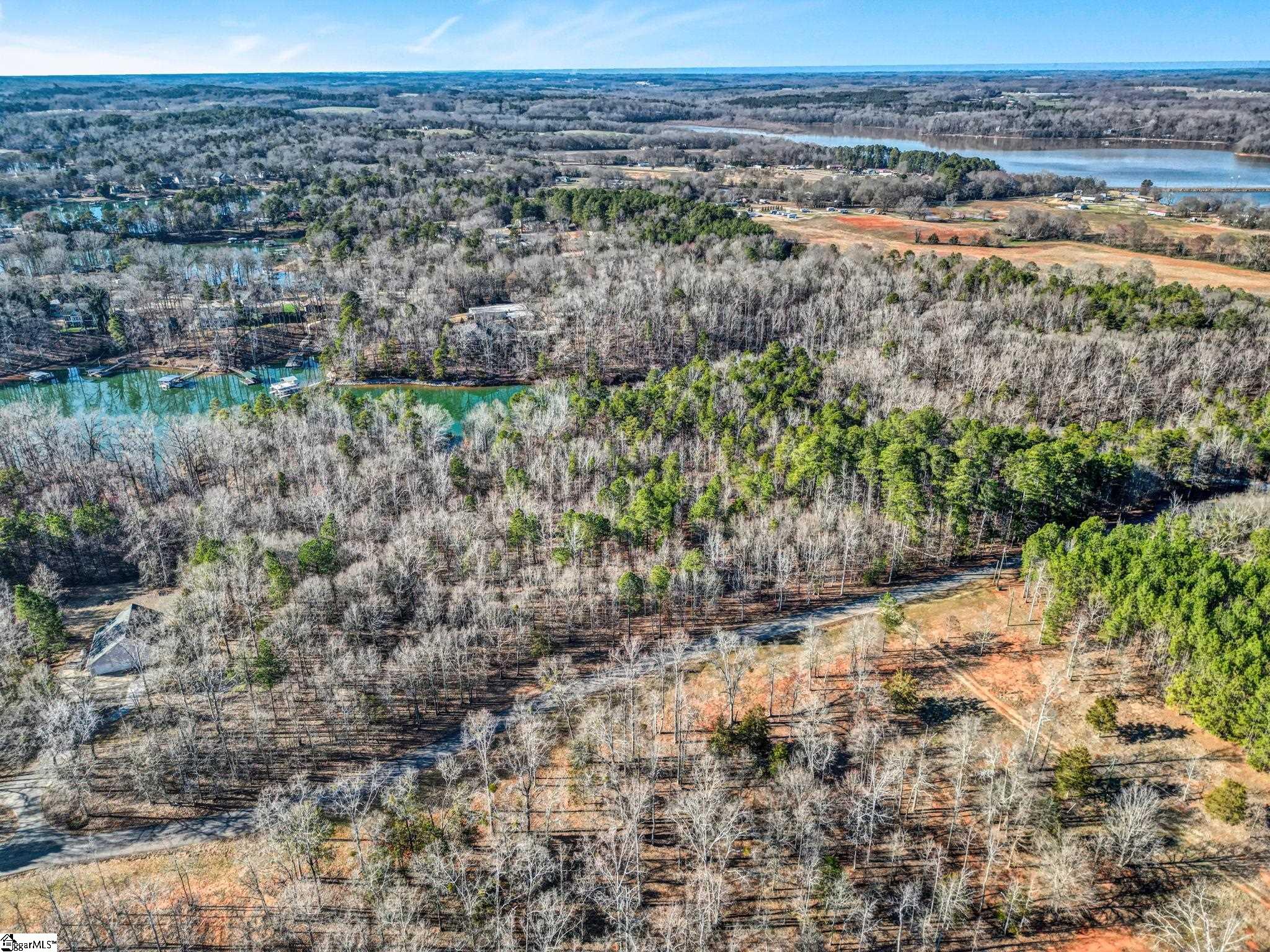 10 Osceola Trail Fair Play, SC 29643