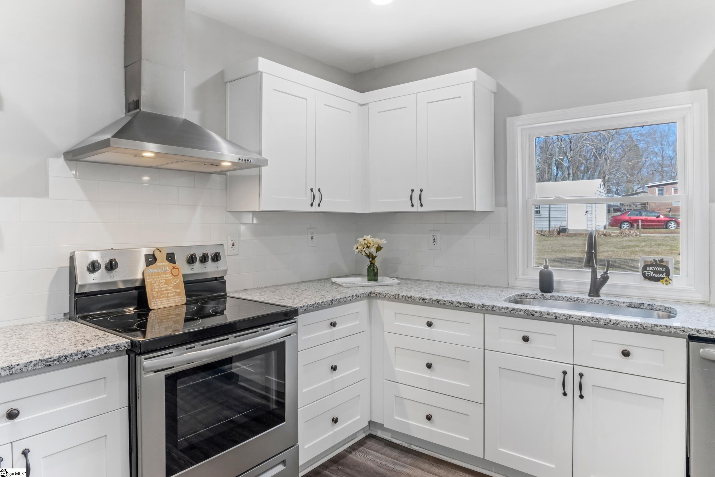 340 W Peachtree Street Woodruff, SC 29388