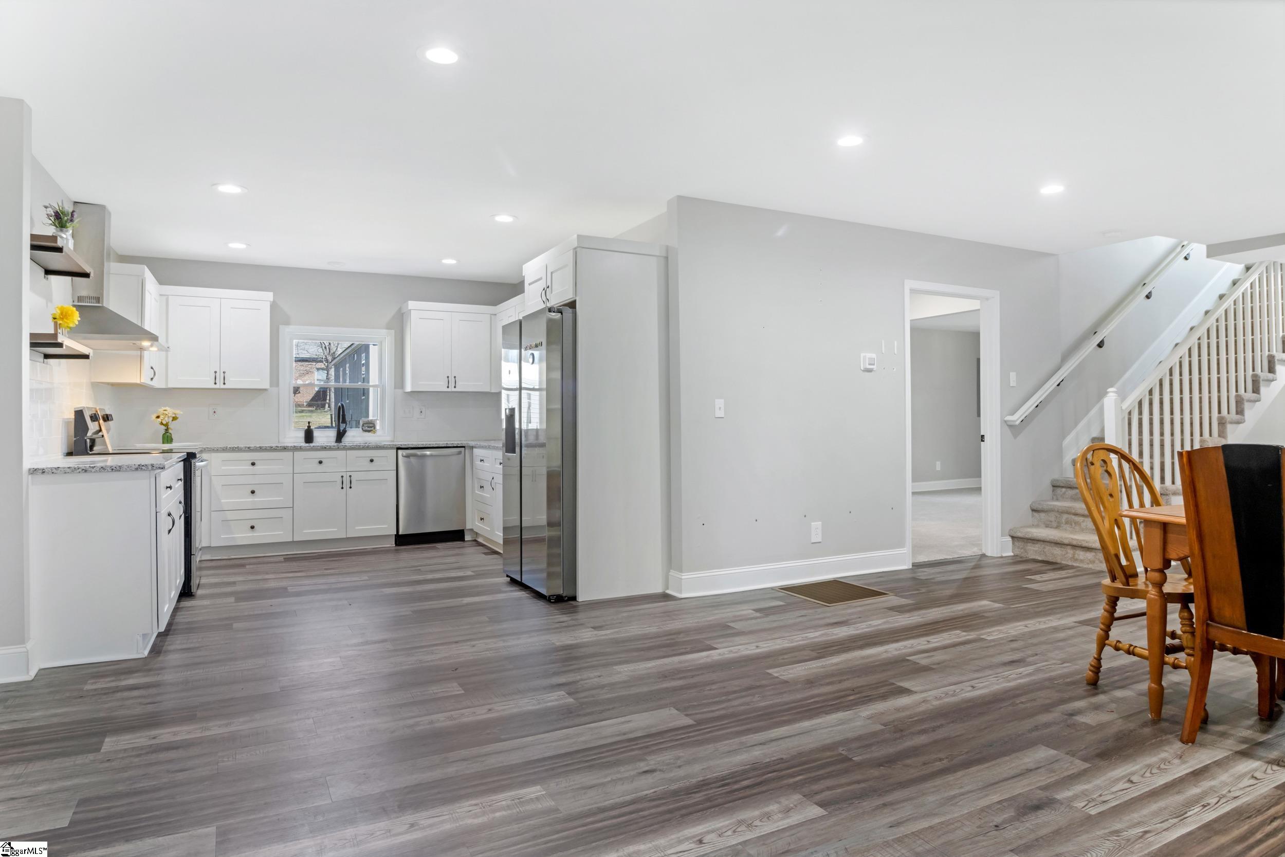 340 W Peachtree Street Woodruff, SC 29388