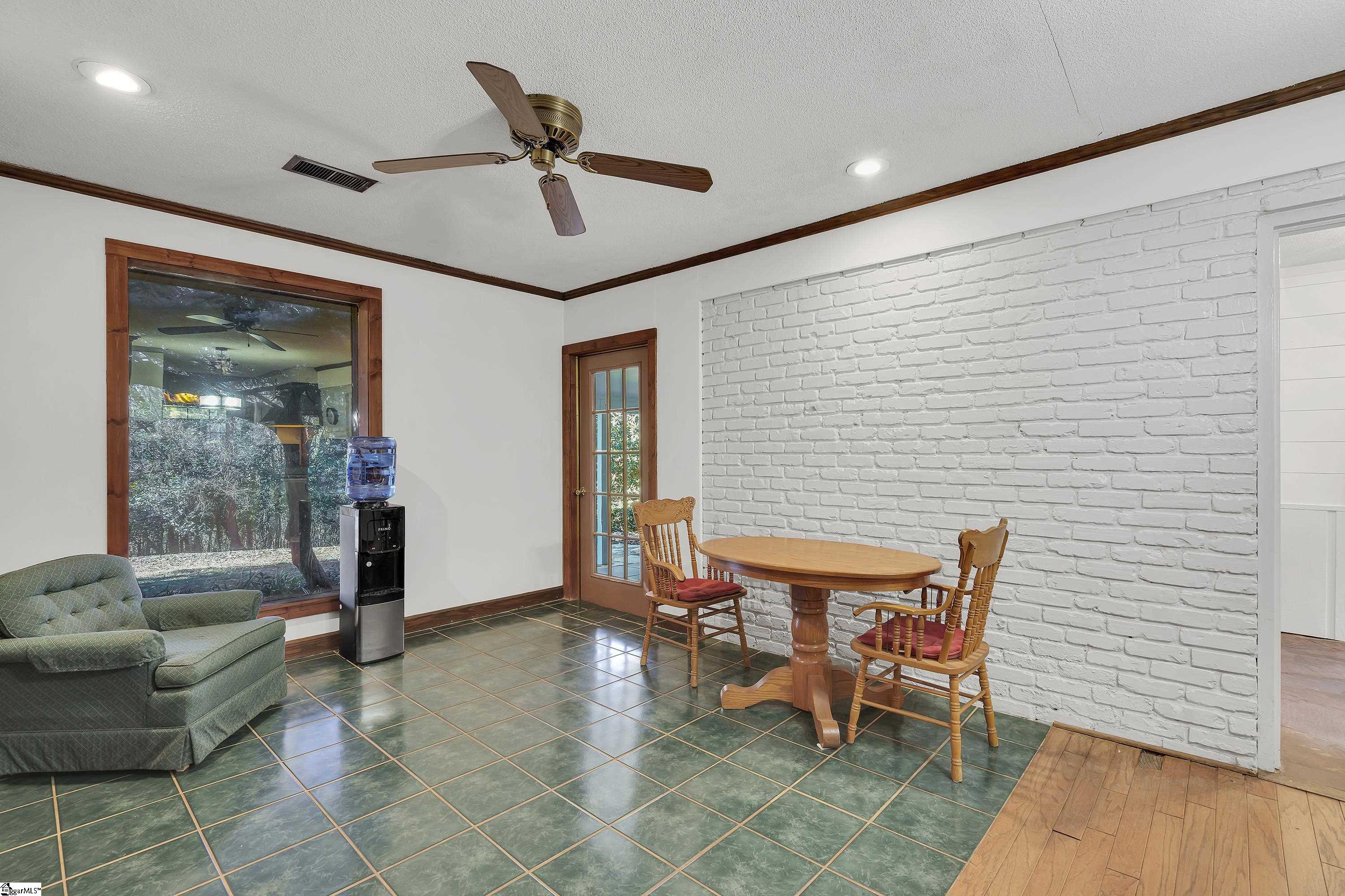215 Cedar Street Anderson, SC 29626