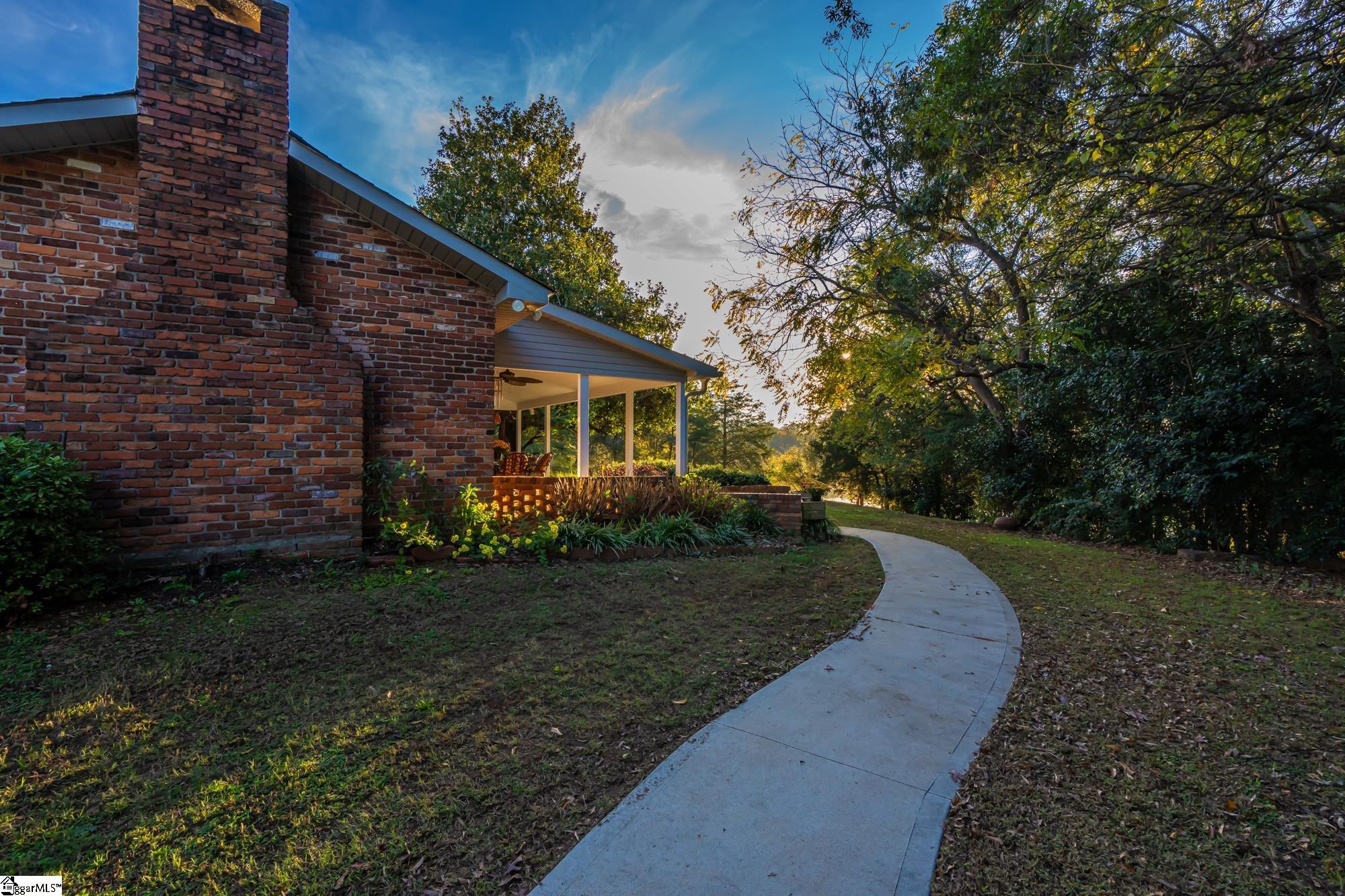 215 Cedar Street Anderson, SC 29626