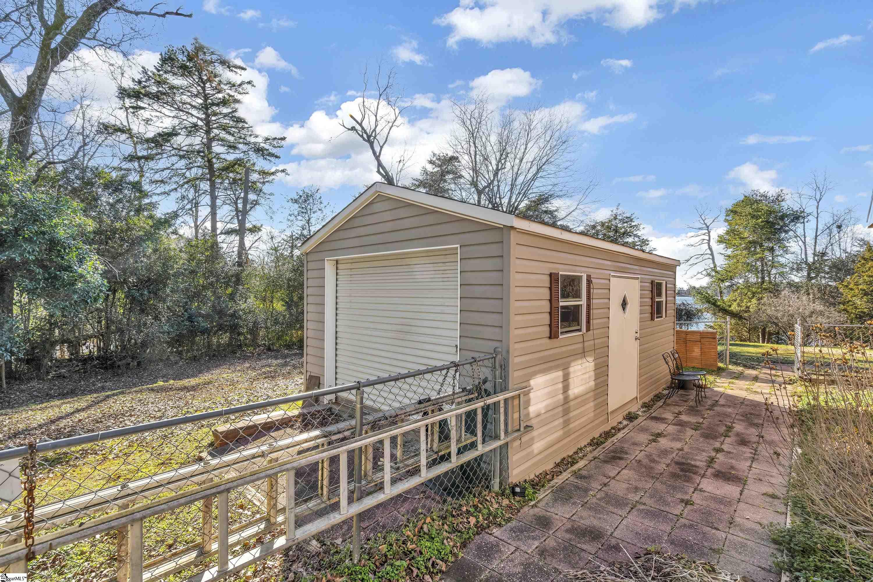 215 Cedar Street Anderson, SC 29626
