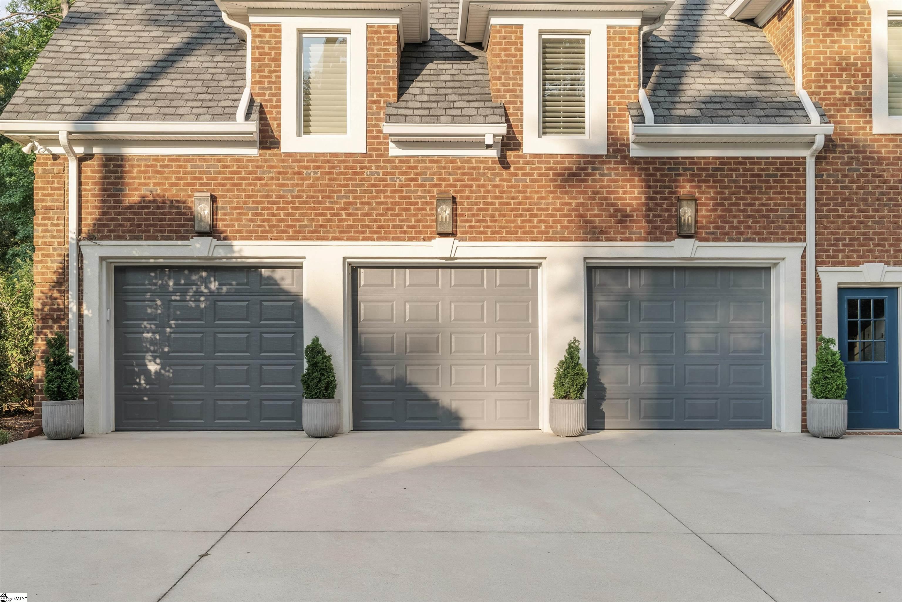 1212 Stillwater Drive Seneca, SC 29678