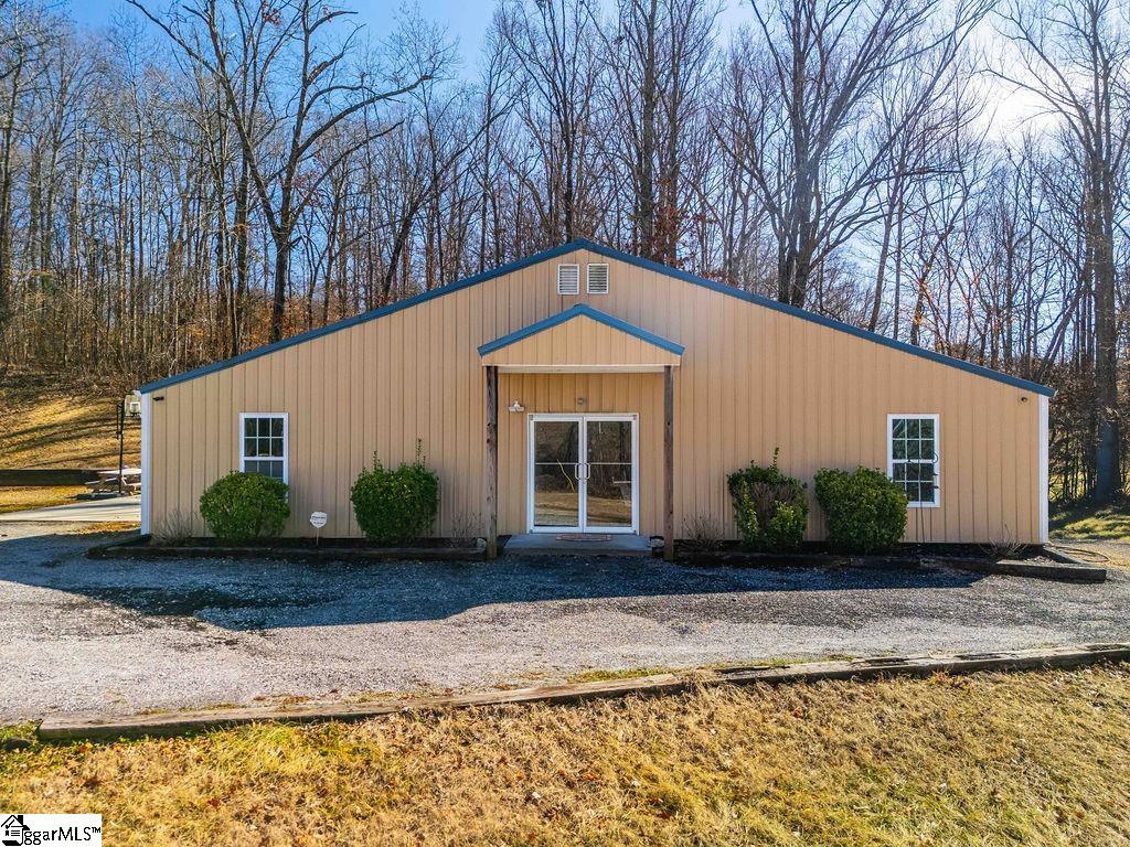 Homes for sale in Greenville, SC | 2415 New Easley Hwy, Greenville, SC 29611 | MLS# 1549460