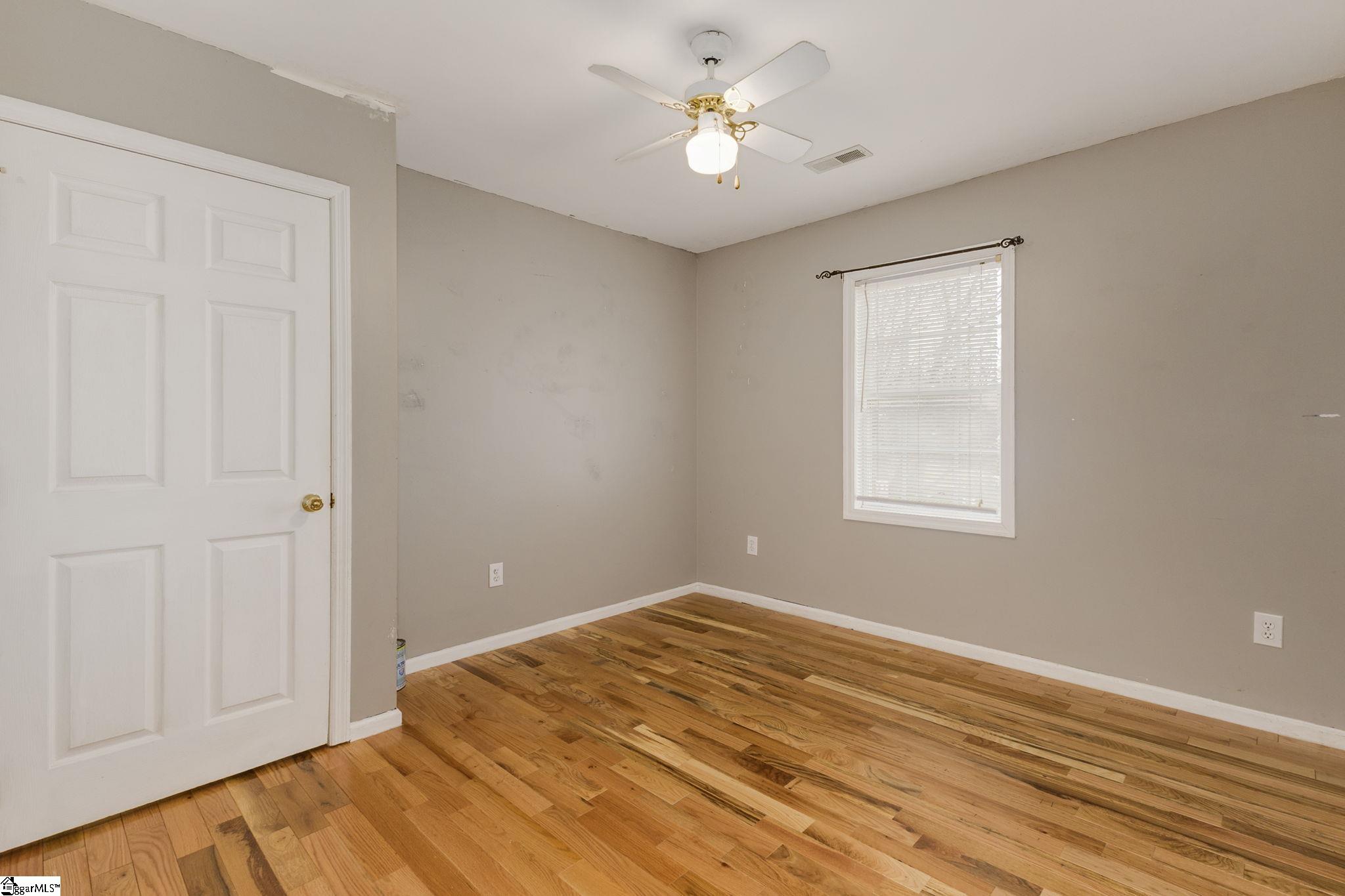 401 Claremont Circle Spartanburg, SC 29301