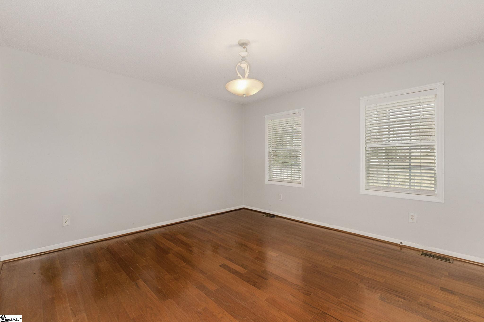 401 Claremont Circle Spartanburg, SC 29301