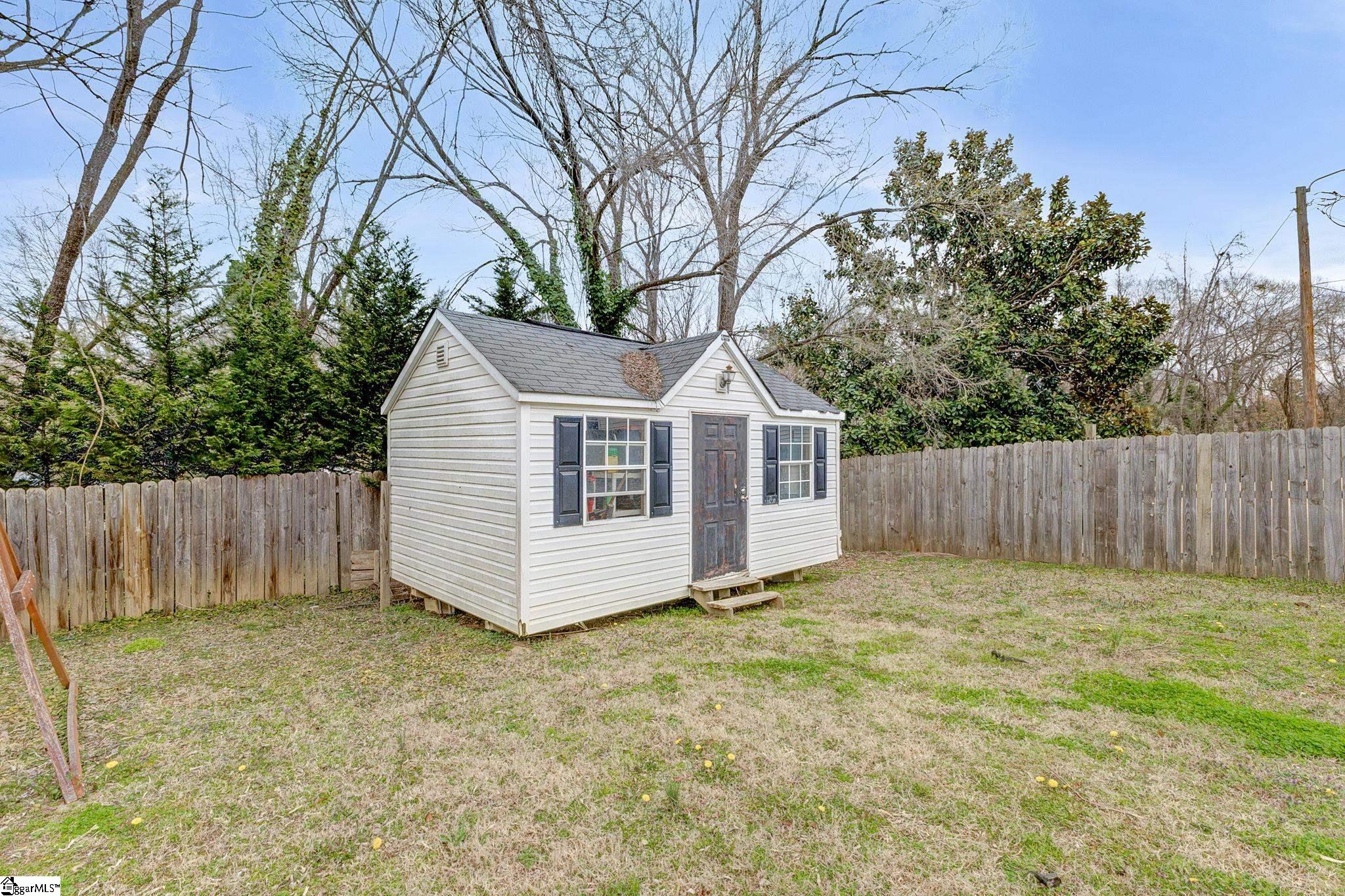 401 Claremont Circle Spartanburg, SC 29301