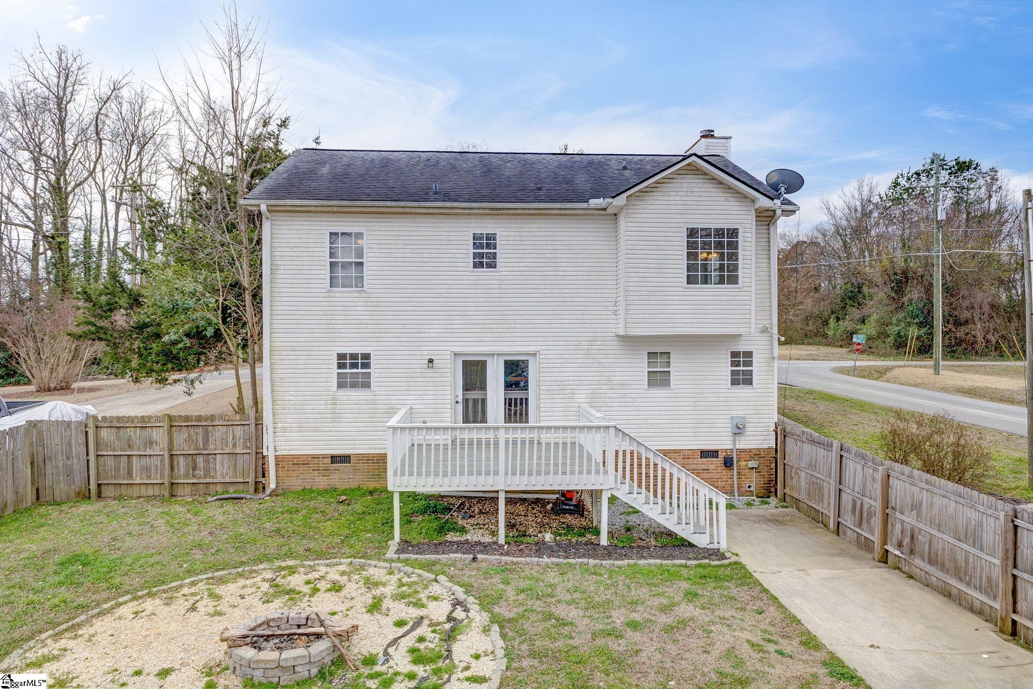 401 Claremont Circle Spartanburg, SC 29301