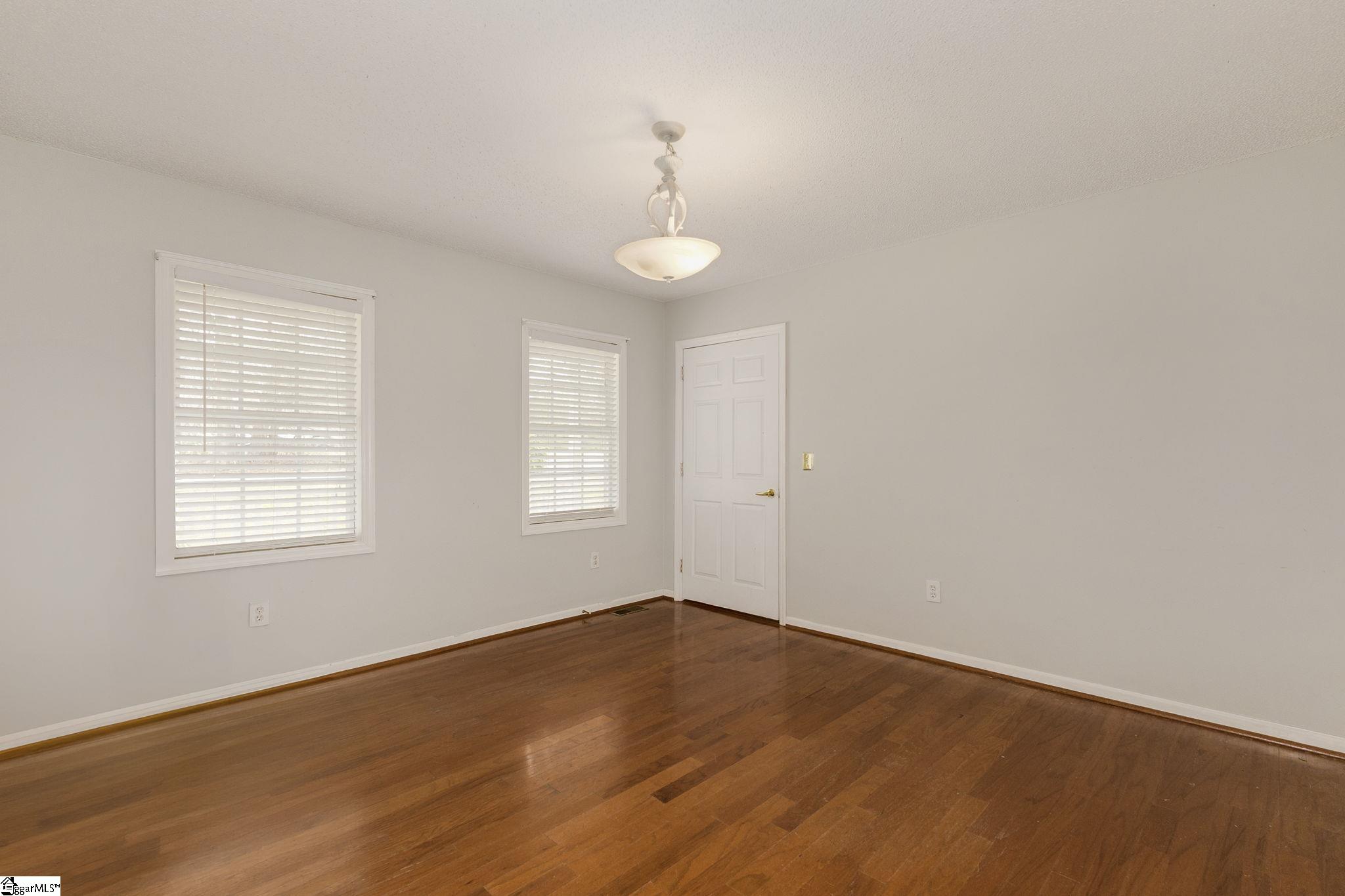 401 Claremont Circle Spartanburg, SC 29301