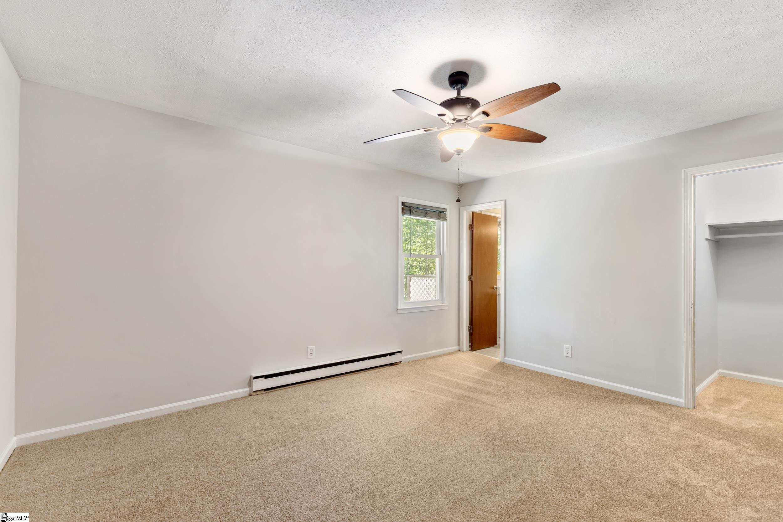 1120 Saluda Lake Road Greenville, SC 29611-2464