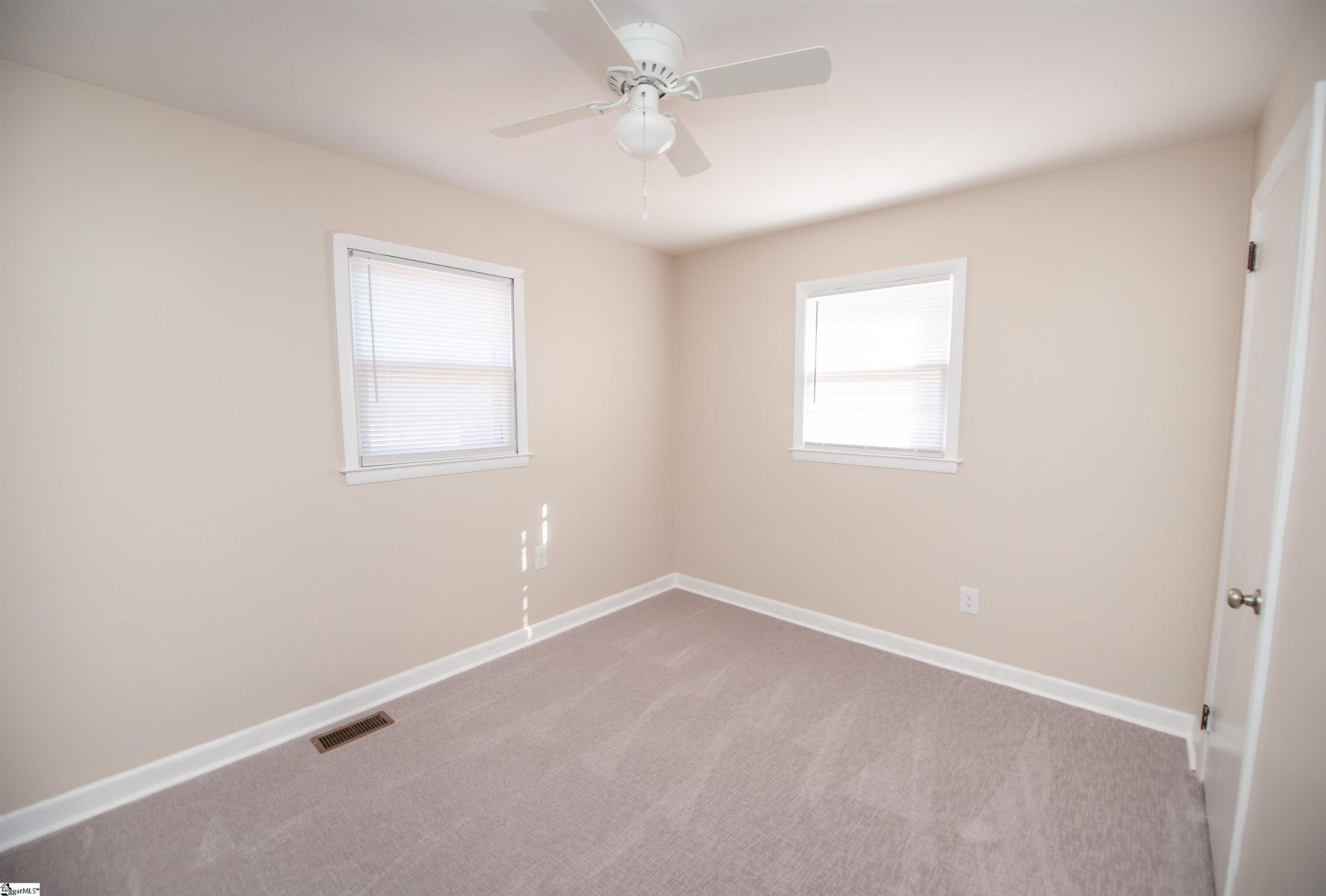 106 Cloverdale Drive Boiling Springs, SC 29316