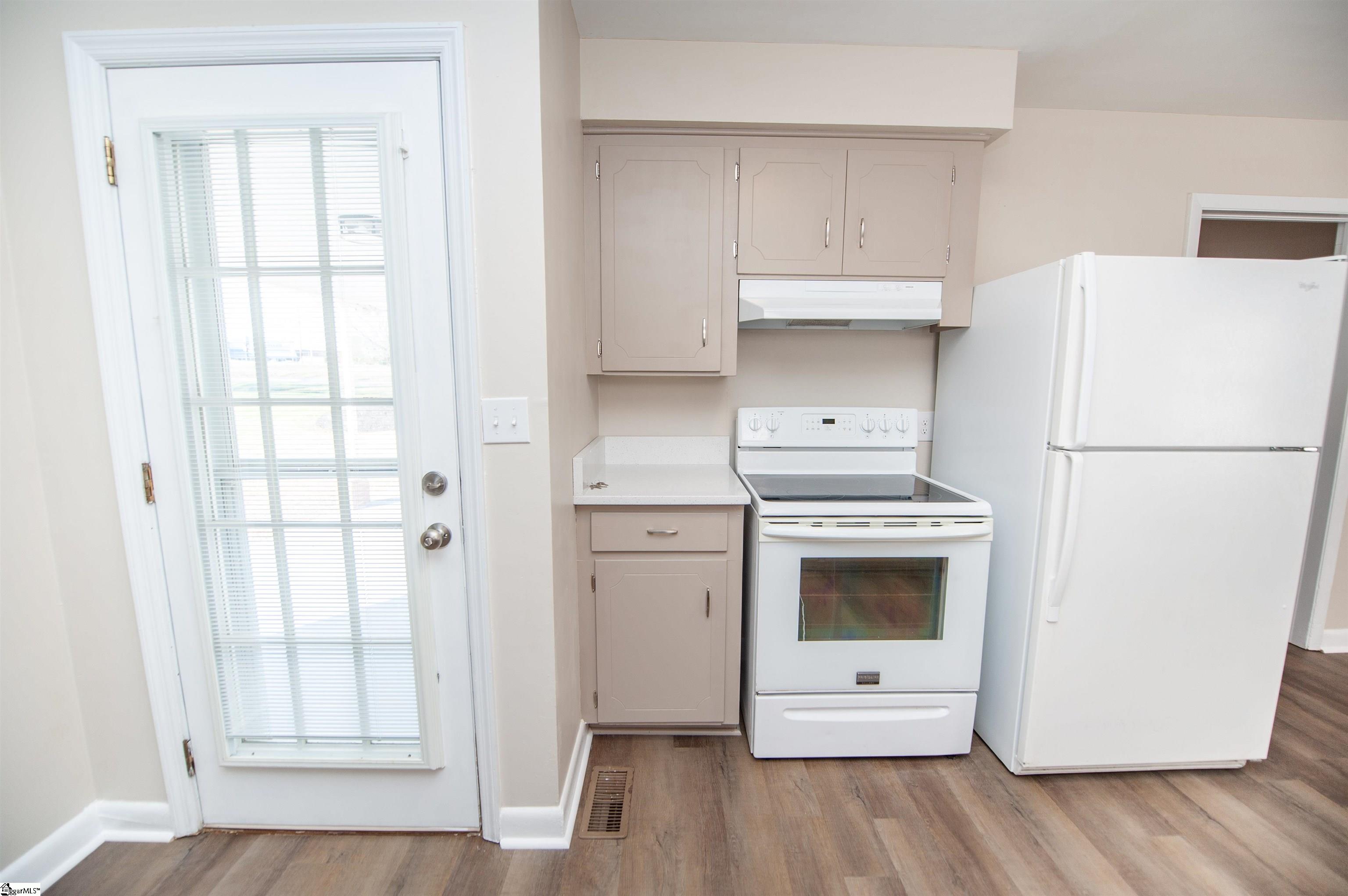 106 Cloverdale Drive Boiling Springs, SC 29316