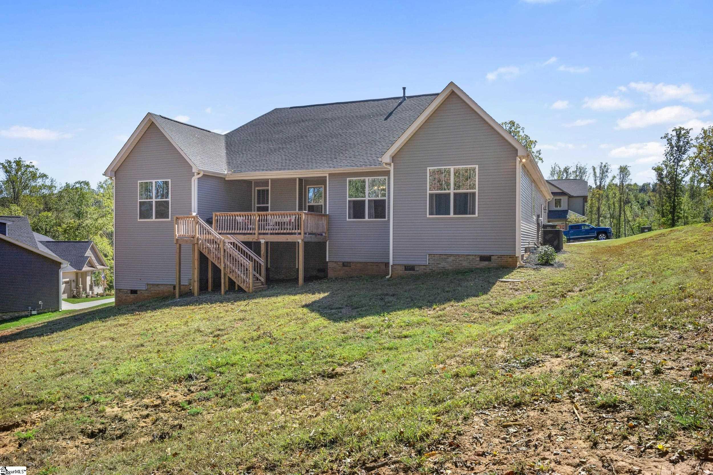 615 Forden Drive Wellford, SC 29385