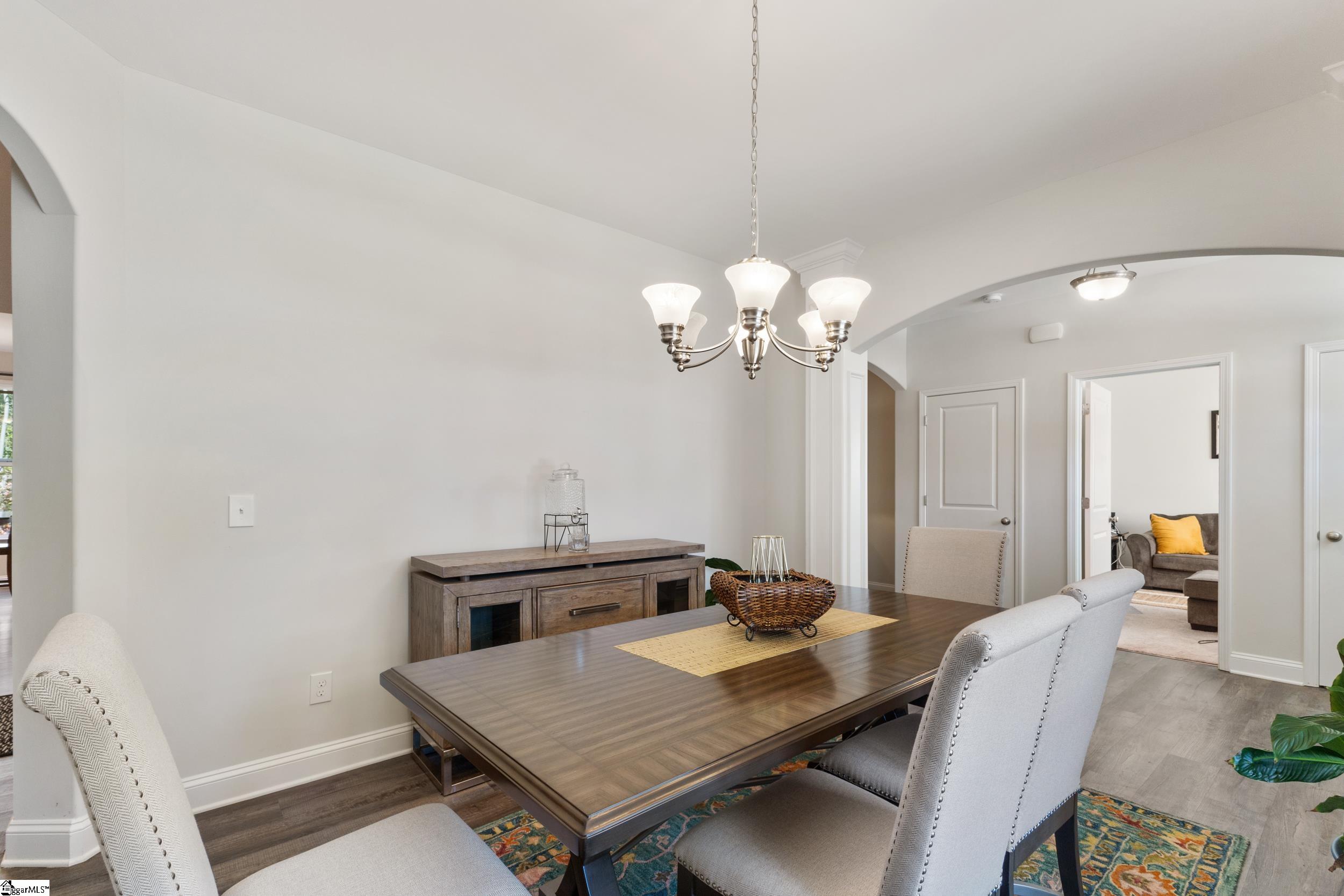 615 Forden Drive Wellford, SC 29385