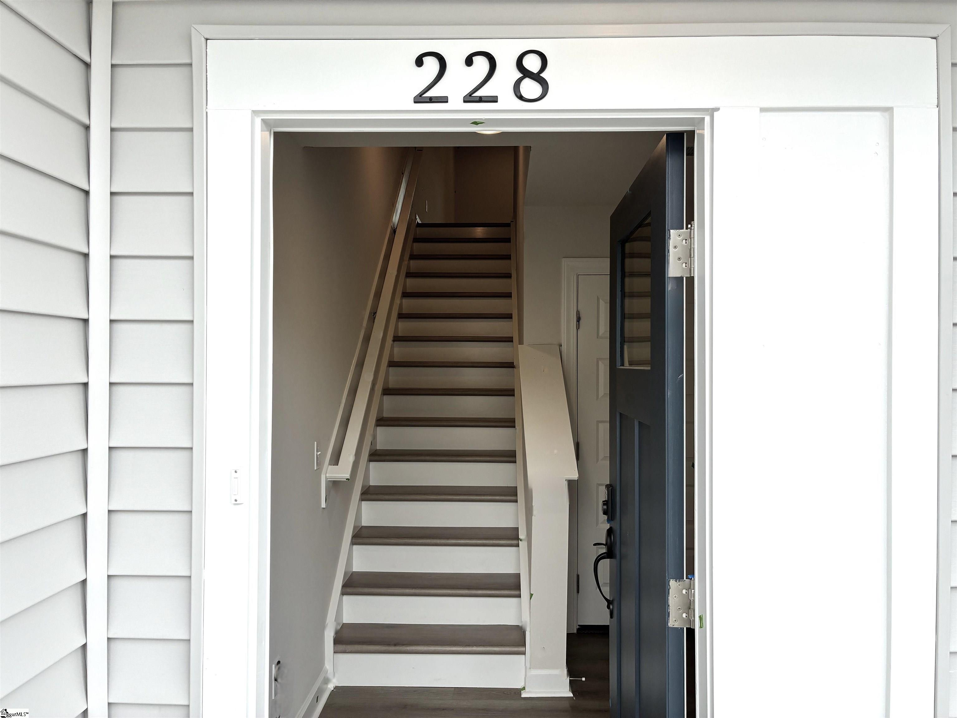 228 Taylor Woods Court Greenville, SC 29607