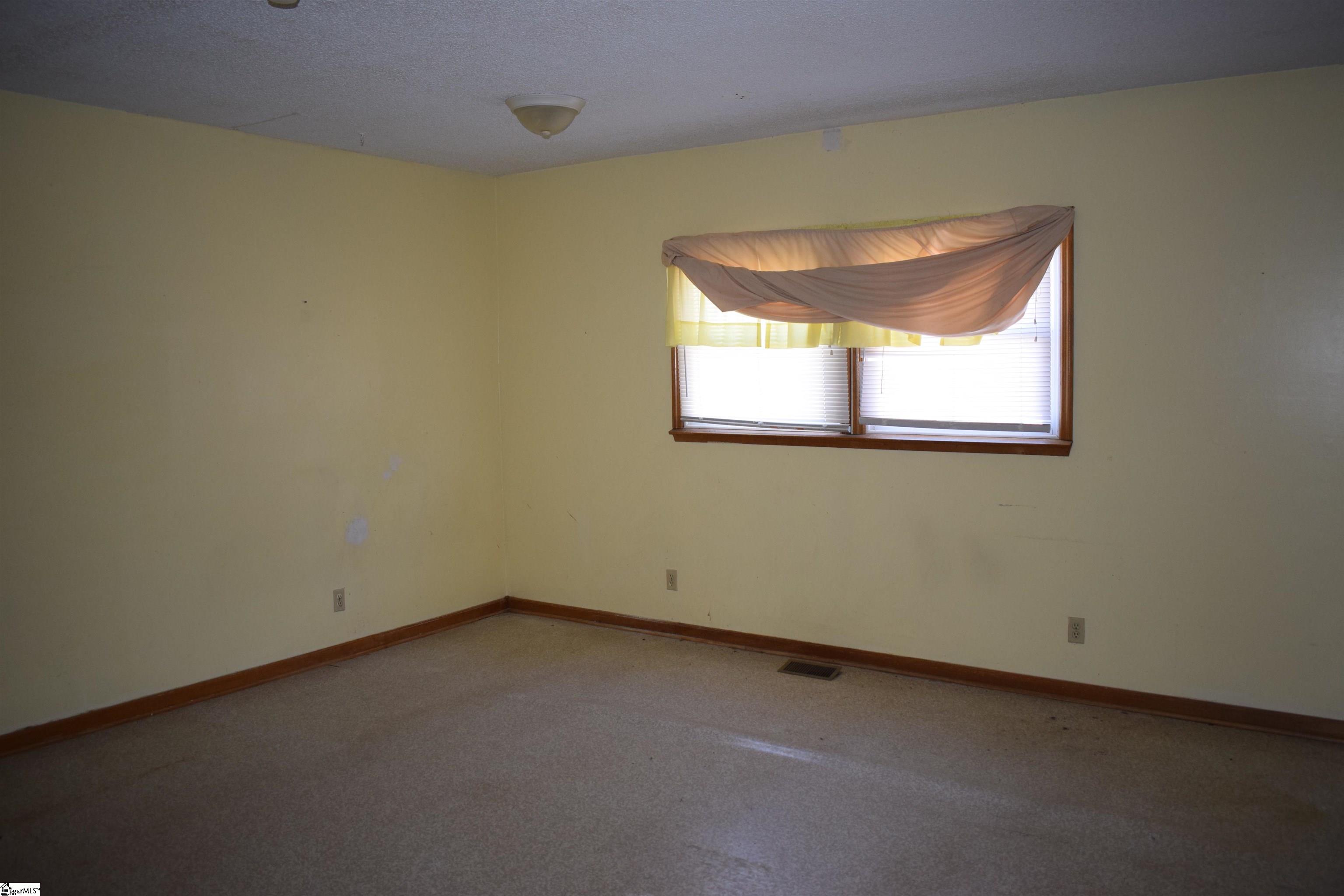 2470 Old Mill Road Inman, SC 29349