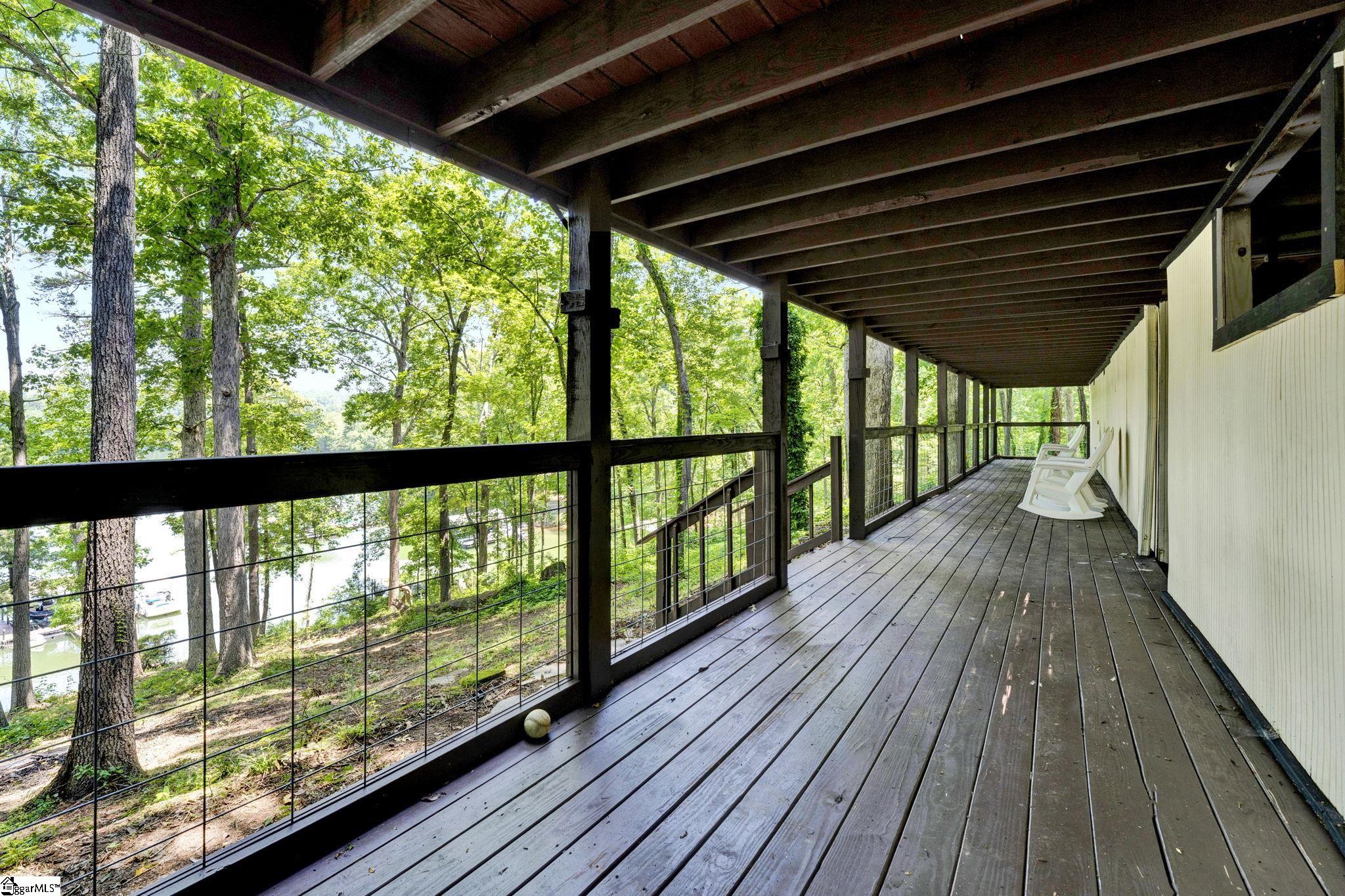 2152 Deloach Drive Anderson, SC 29625