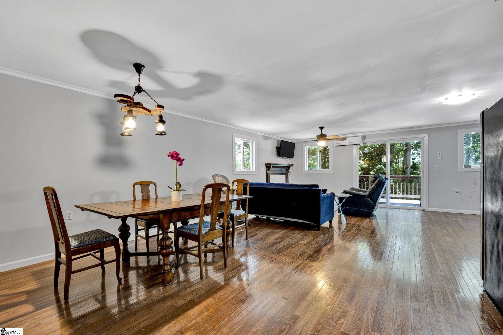 2152 Deloach Drive Anderson, SC 29625