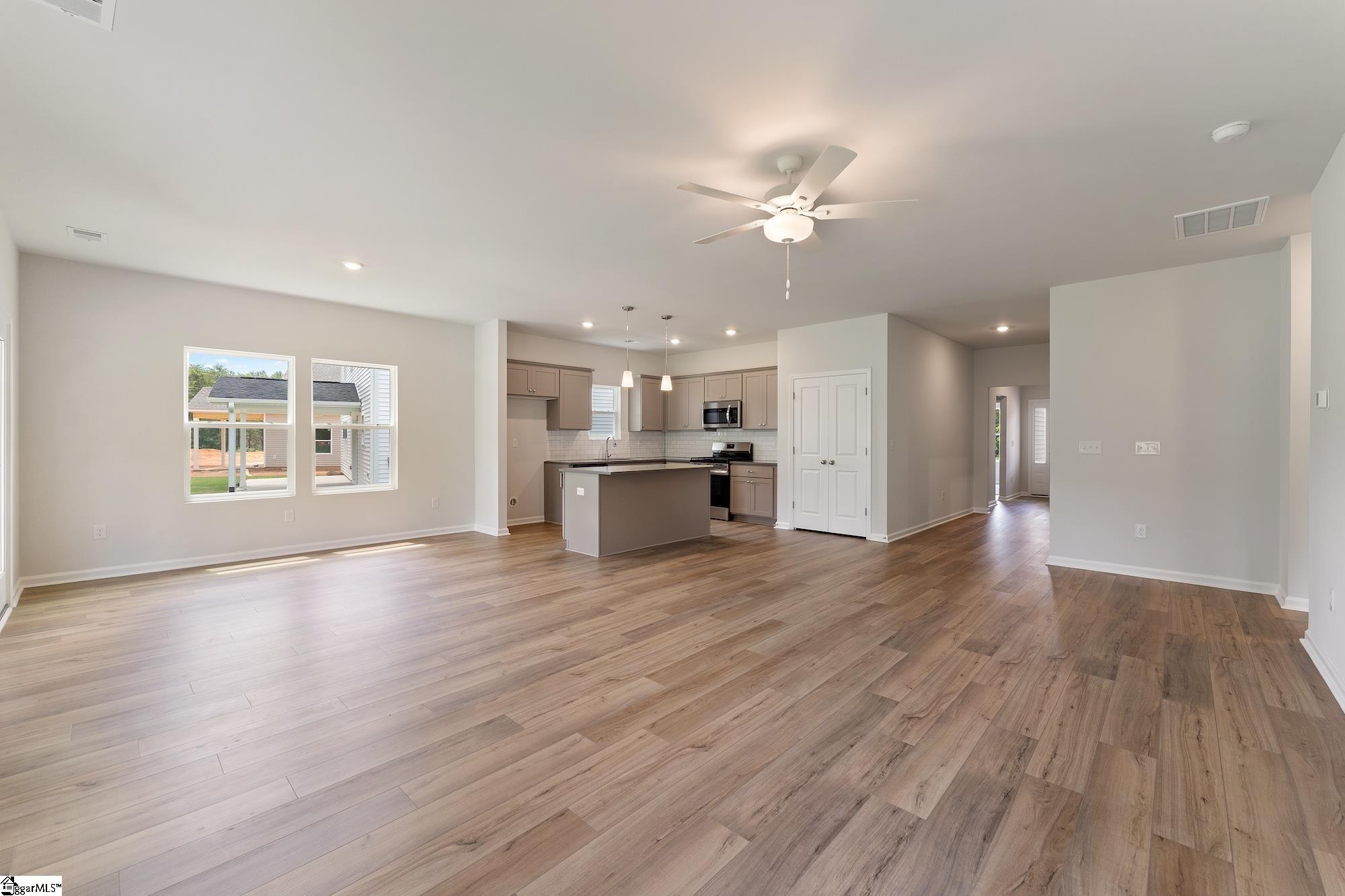 7045 Fairview Falls Drive UNIT Lot 9 Chesnee, SC 29323