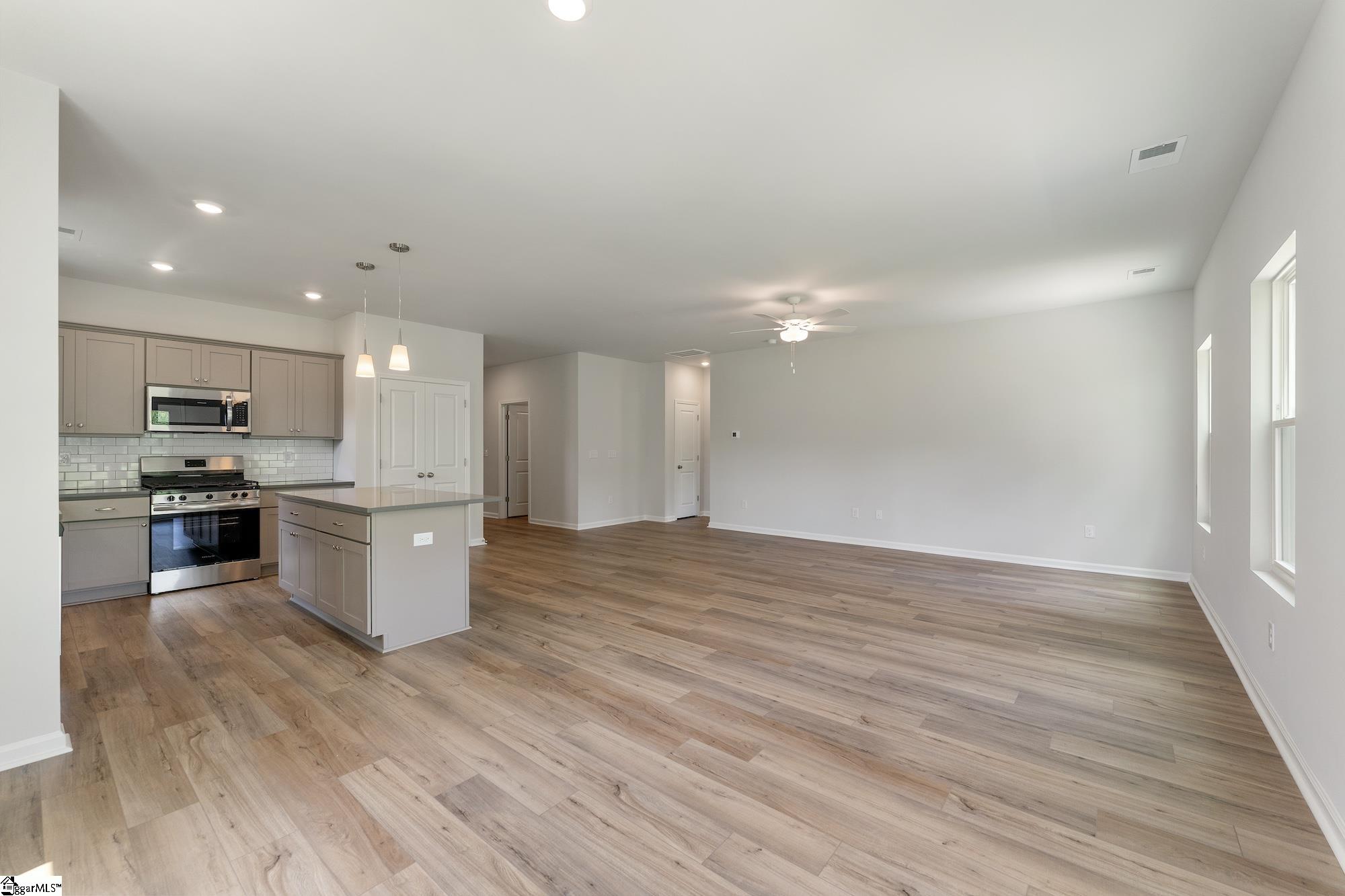7045 Fairview Falls Drive UNIT Lot 9 Chesnee, SC 29323