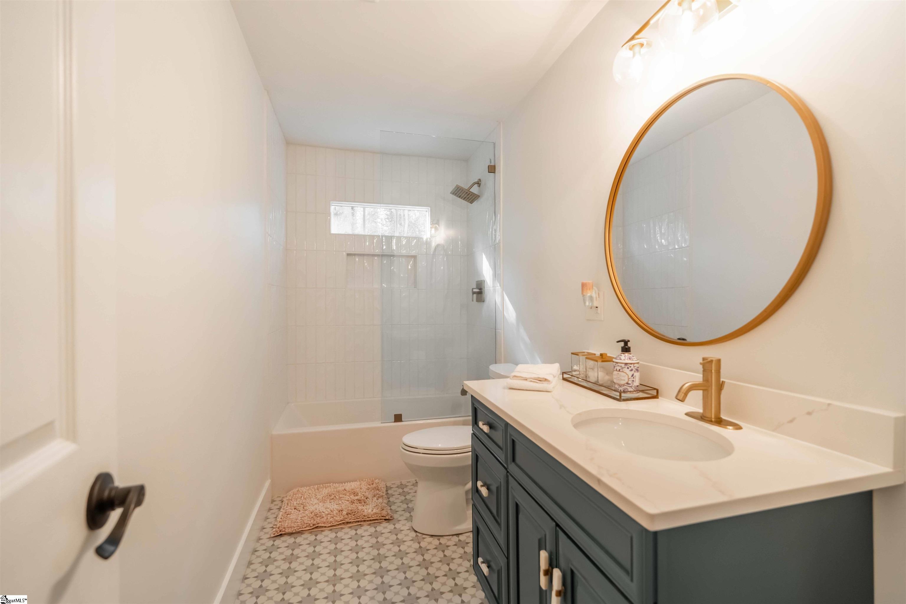 2 Prancer Avenue Greenville, SC 29605