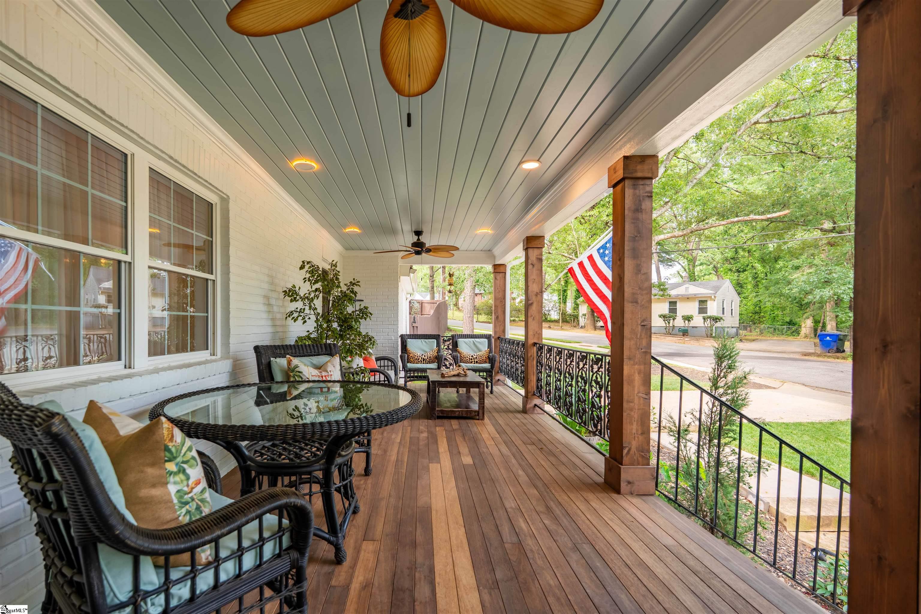 2 Prancer Avenue Greenville, SC 29605