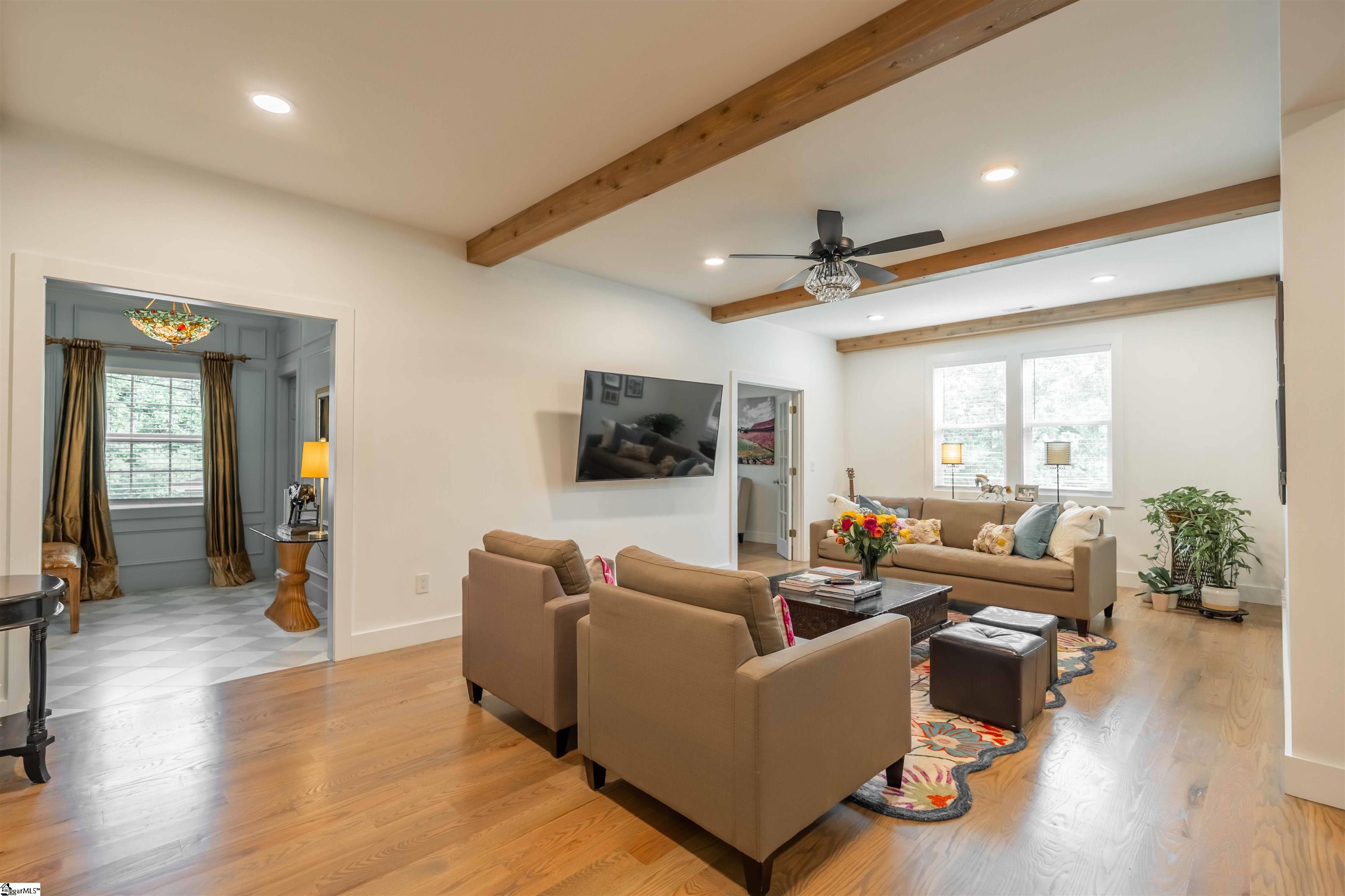 2 Prancer Avenue Greenville, SC 29605